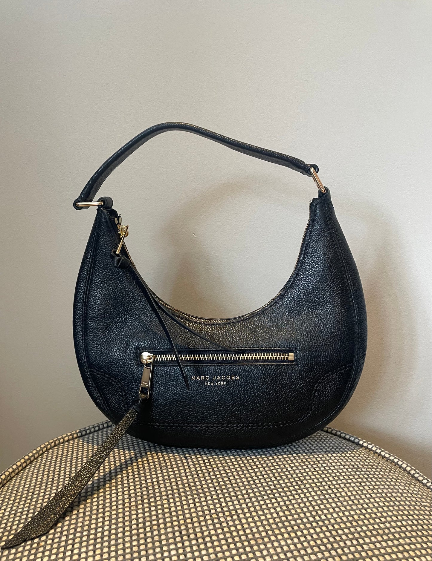 Preloved Marc Jacobs Crescent Shoulder Bag