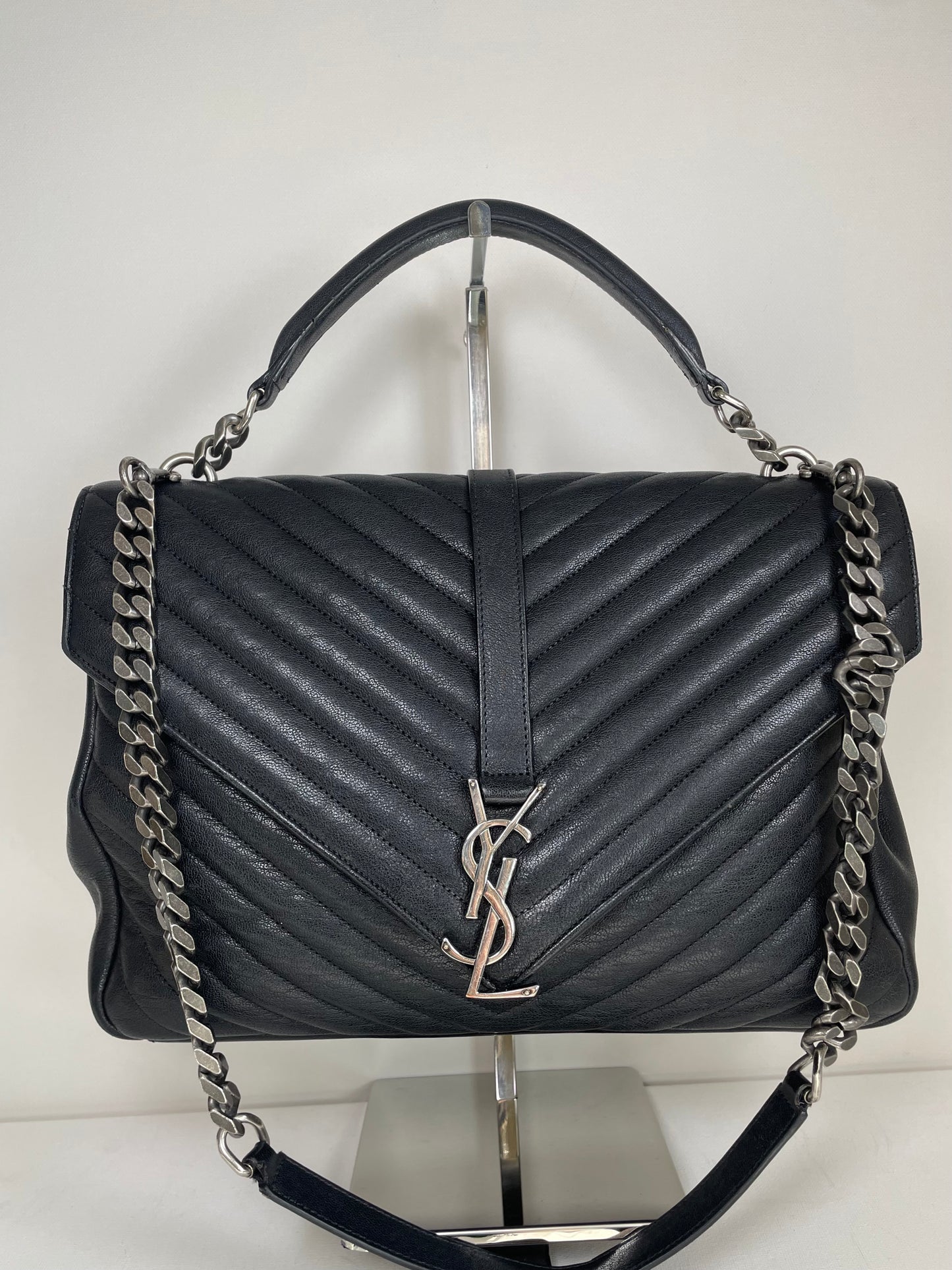 Preloved Saint Laurent Matelasse Chevron Monogram College Bag, Large
