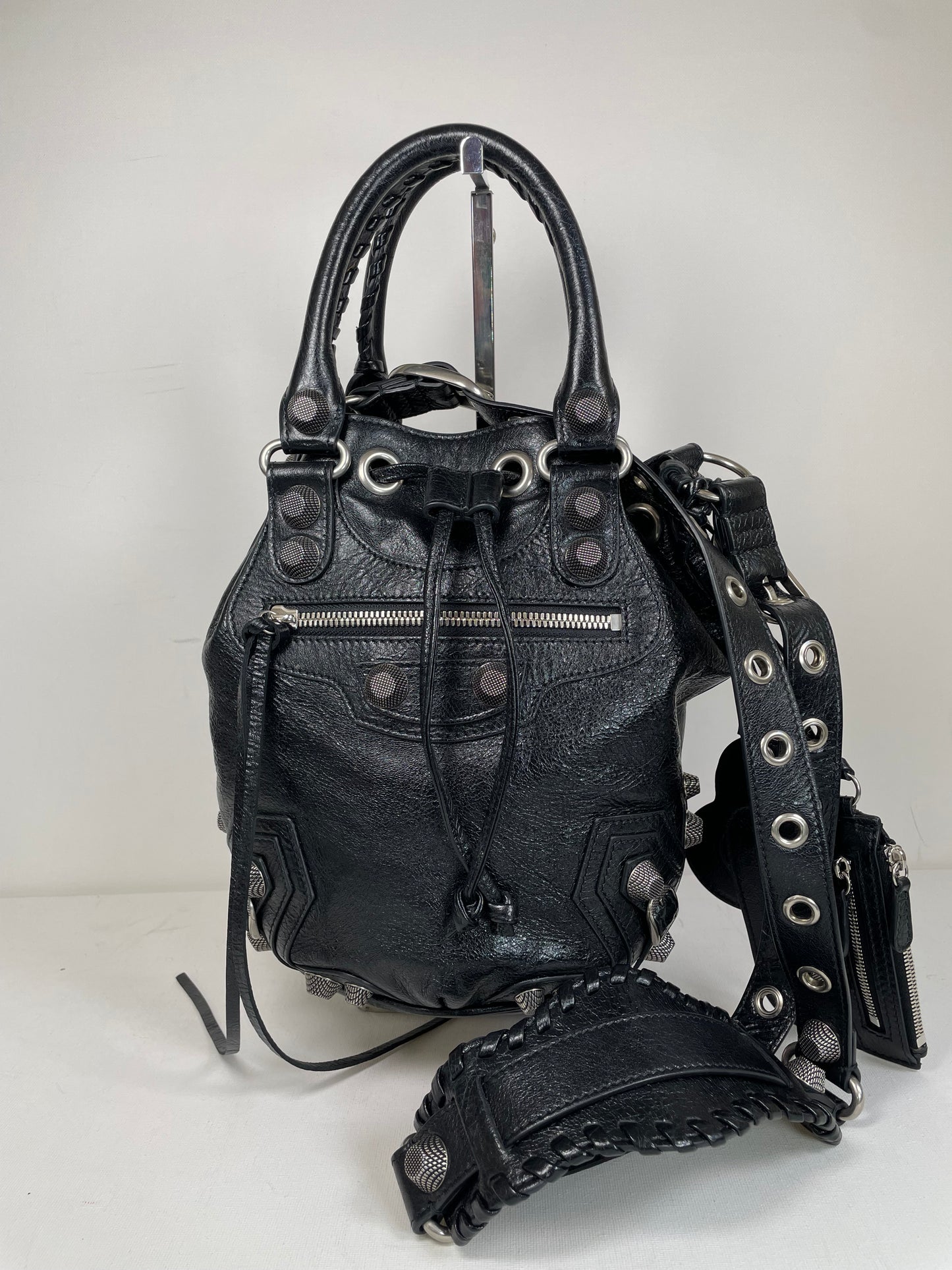 Preloved Balenciaga Agneau Arena Le Cagole Bucket Bag, Small