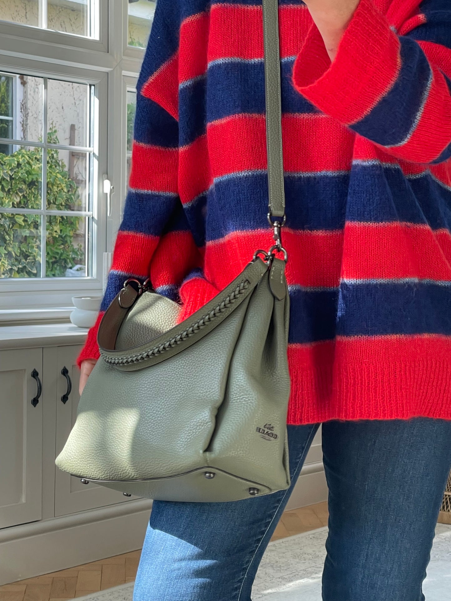 Preloved Coach Shay Two Way Hobo bag