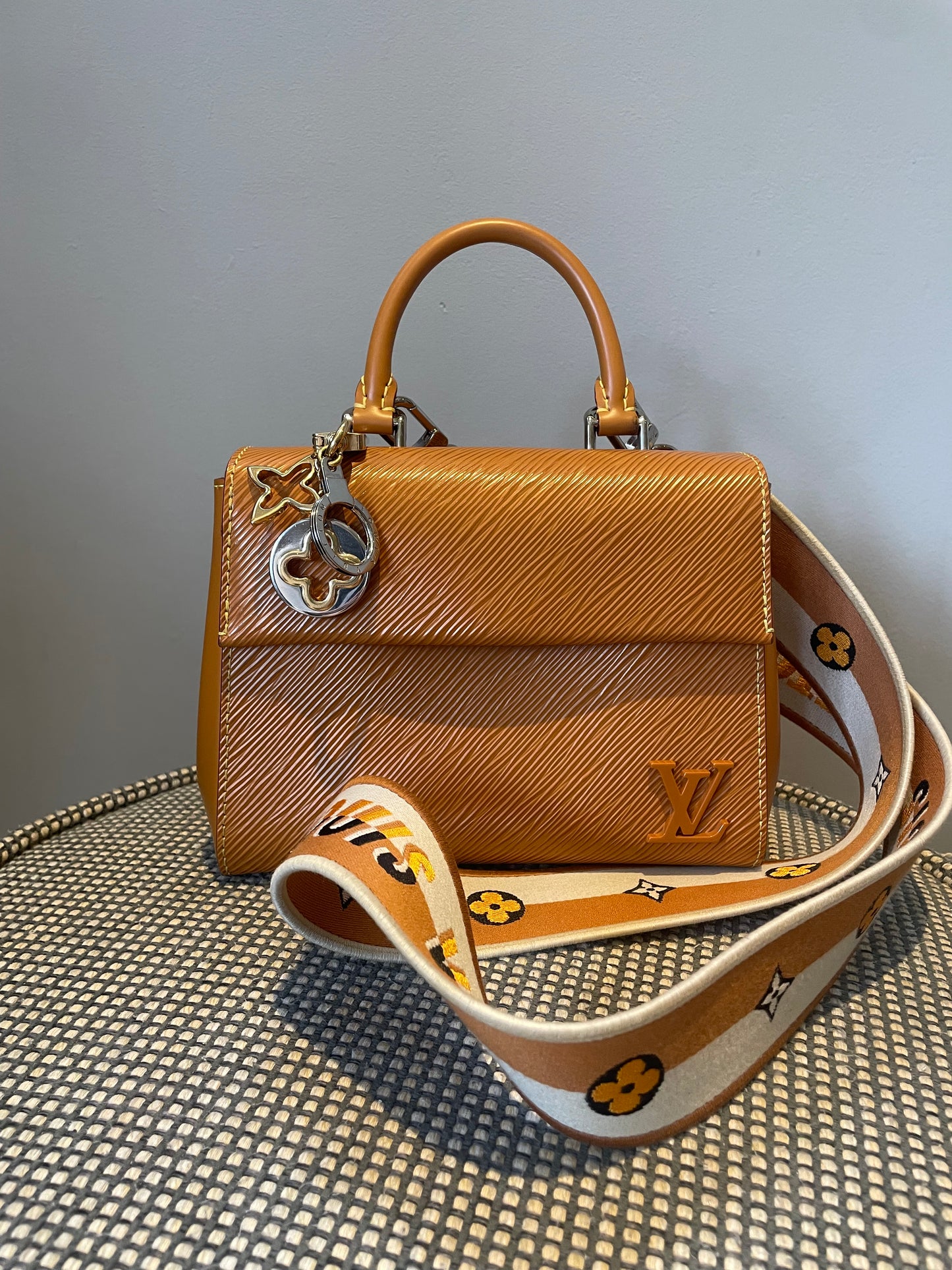 Preloved Louis Vuitton Cluny Shoulder Bag, Mini