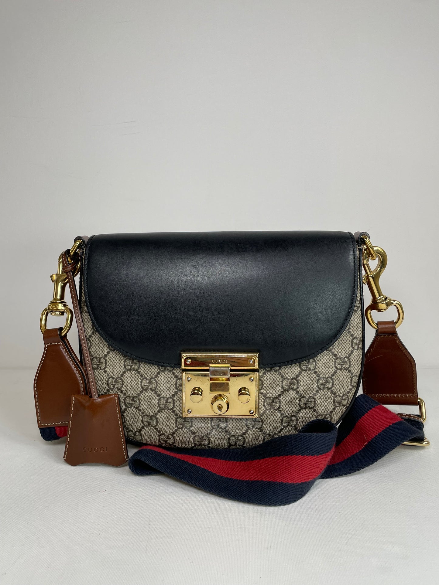 Preloved Gucci GG Supreme Monogram Saddle Lock Messenger Shoulder Bag, Small