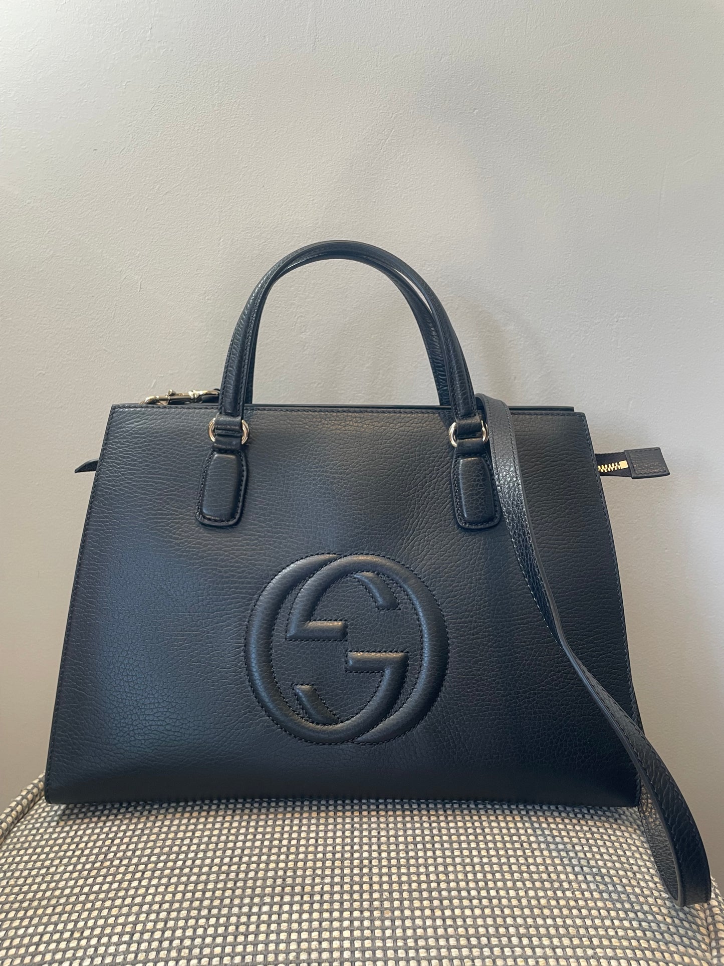 Preloved Gucci Dollar Soho Two Way Top Handle Bag