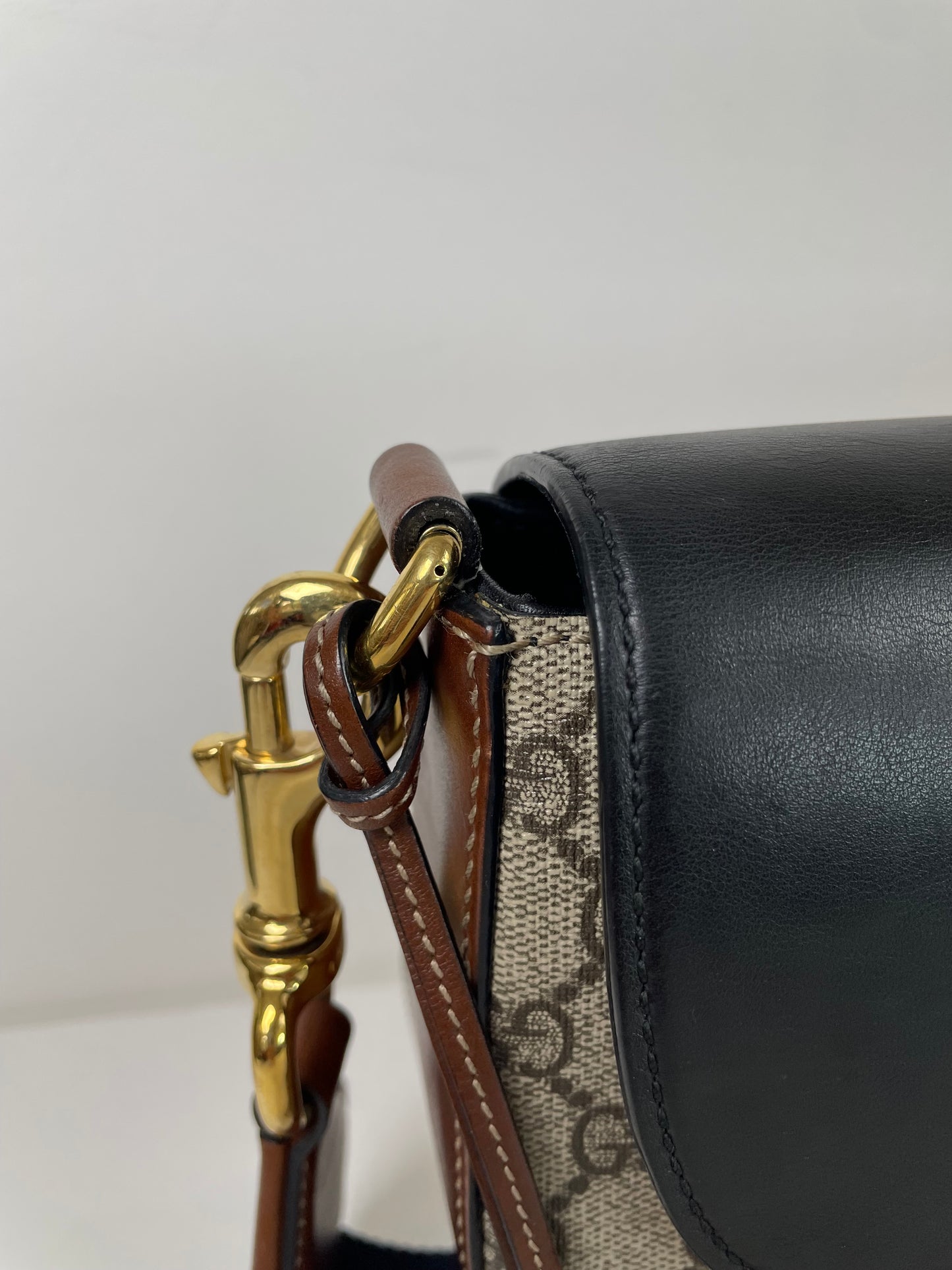Preloved Gucci GG Supreme Monogram Saddle Lock Messenger Shoulder Bag, Small