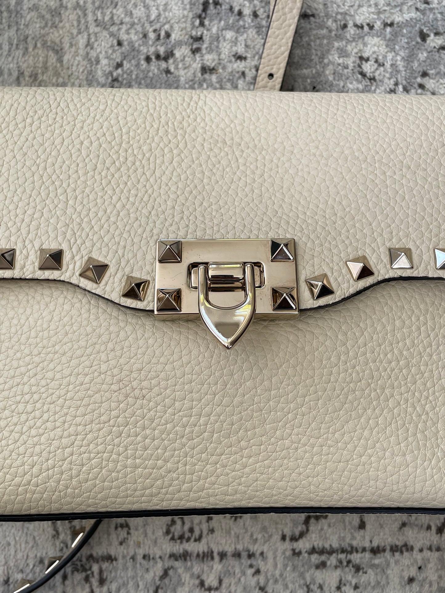 Preloved Valentino Garavani Rockstud Soft Shoulder Bag, Medium