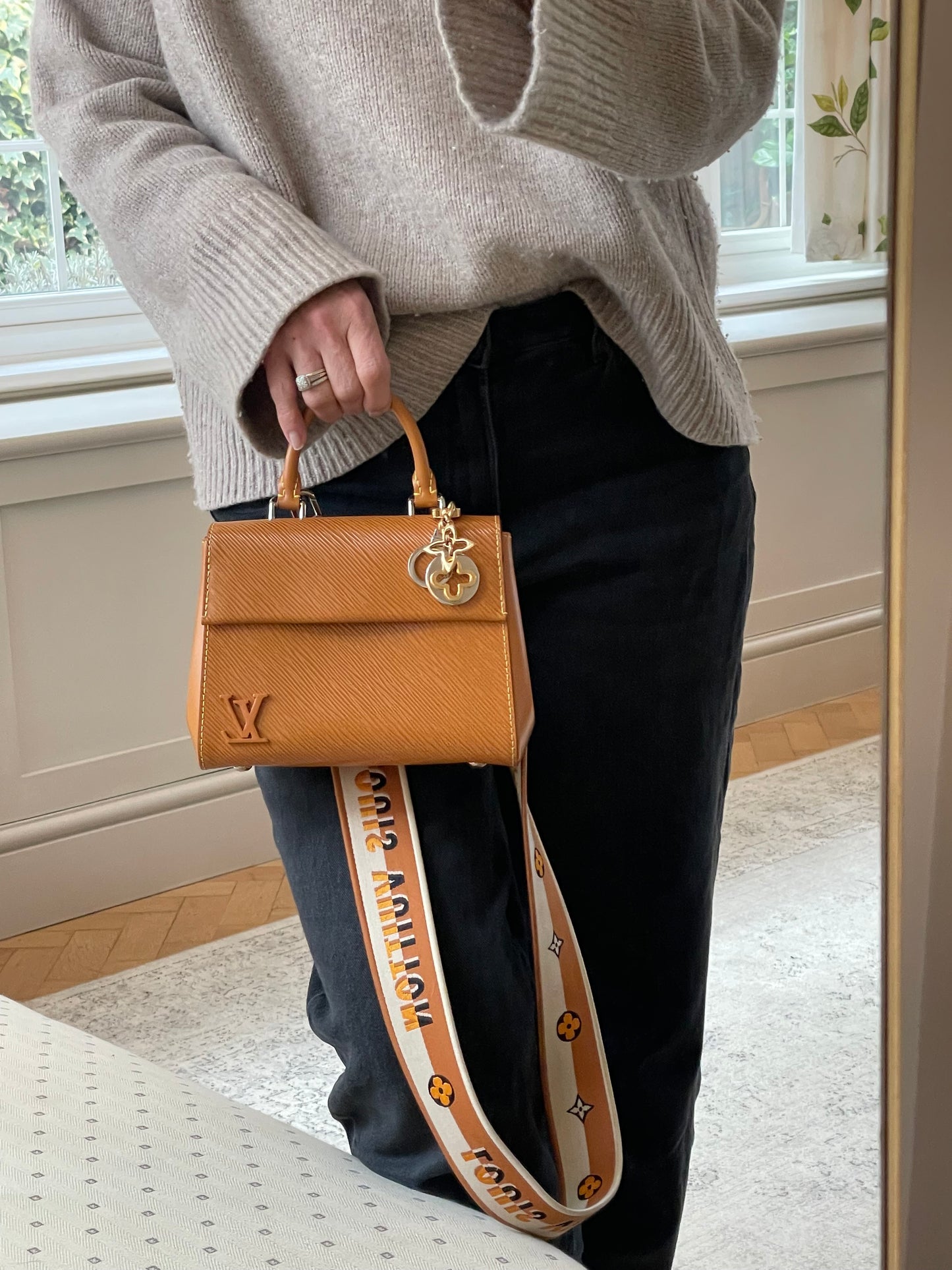 Preloved Louis Vuitton Cluny Shoulder Bag, Mini