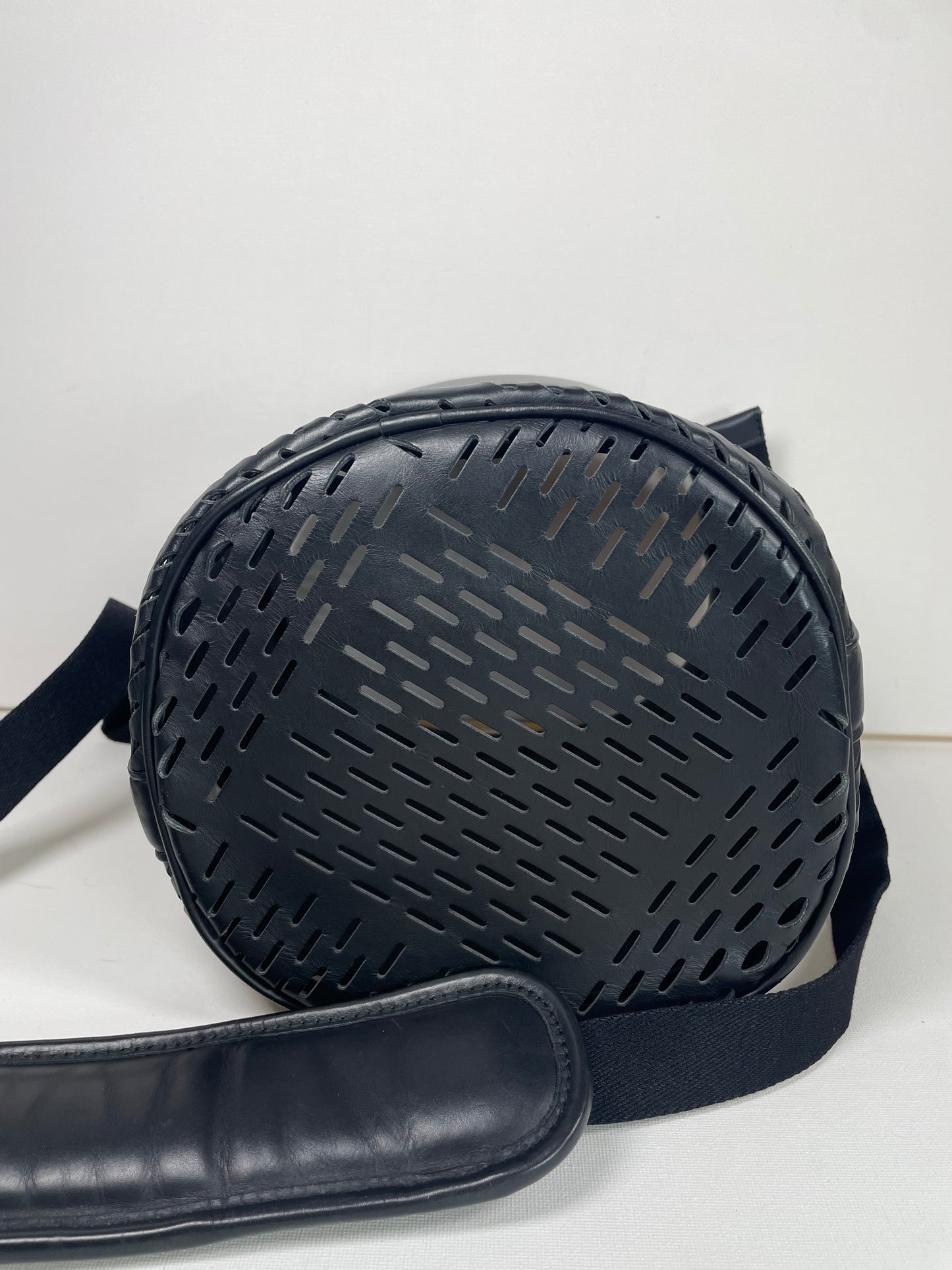 Preloved Bottega Veneta Perforated Bucket Bag