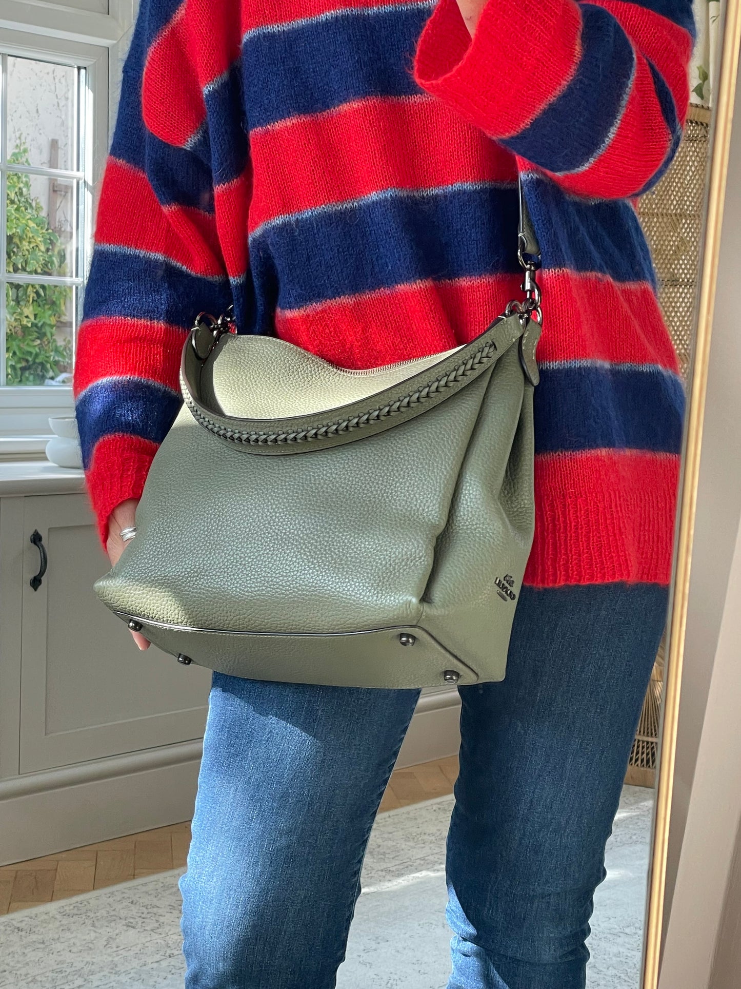 Preloved Coach Shay Two Way Hobo bag