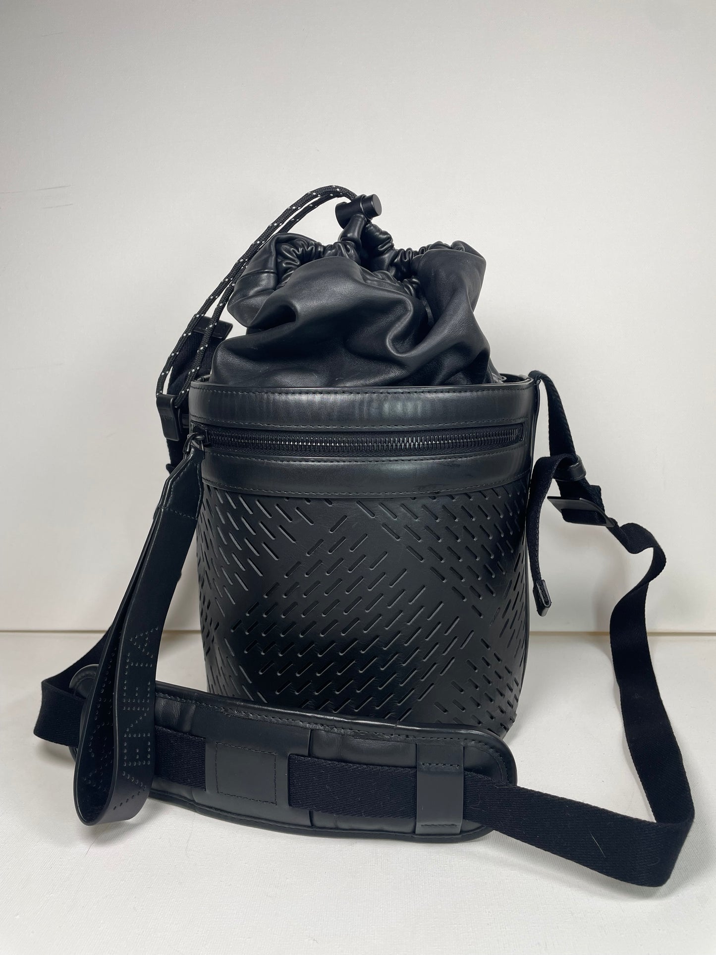 Preloved Bottega Veneta Perforated Bucket Bag