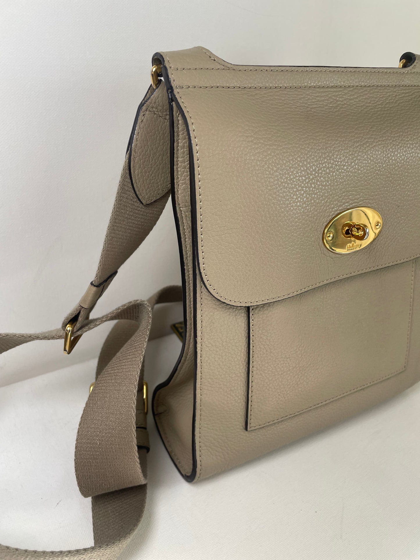 Preloved Anthony Messenger Crossbody Bag, Regular