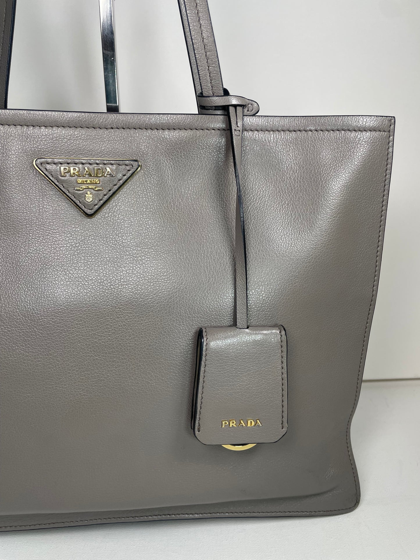 Preloved Prada Shoulder Tote Bag