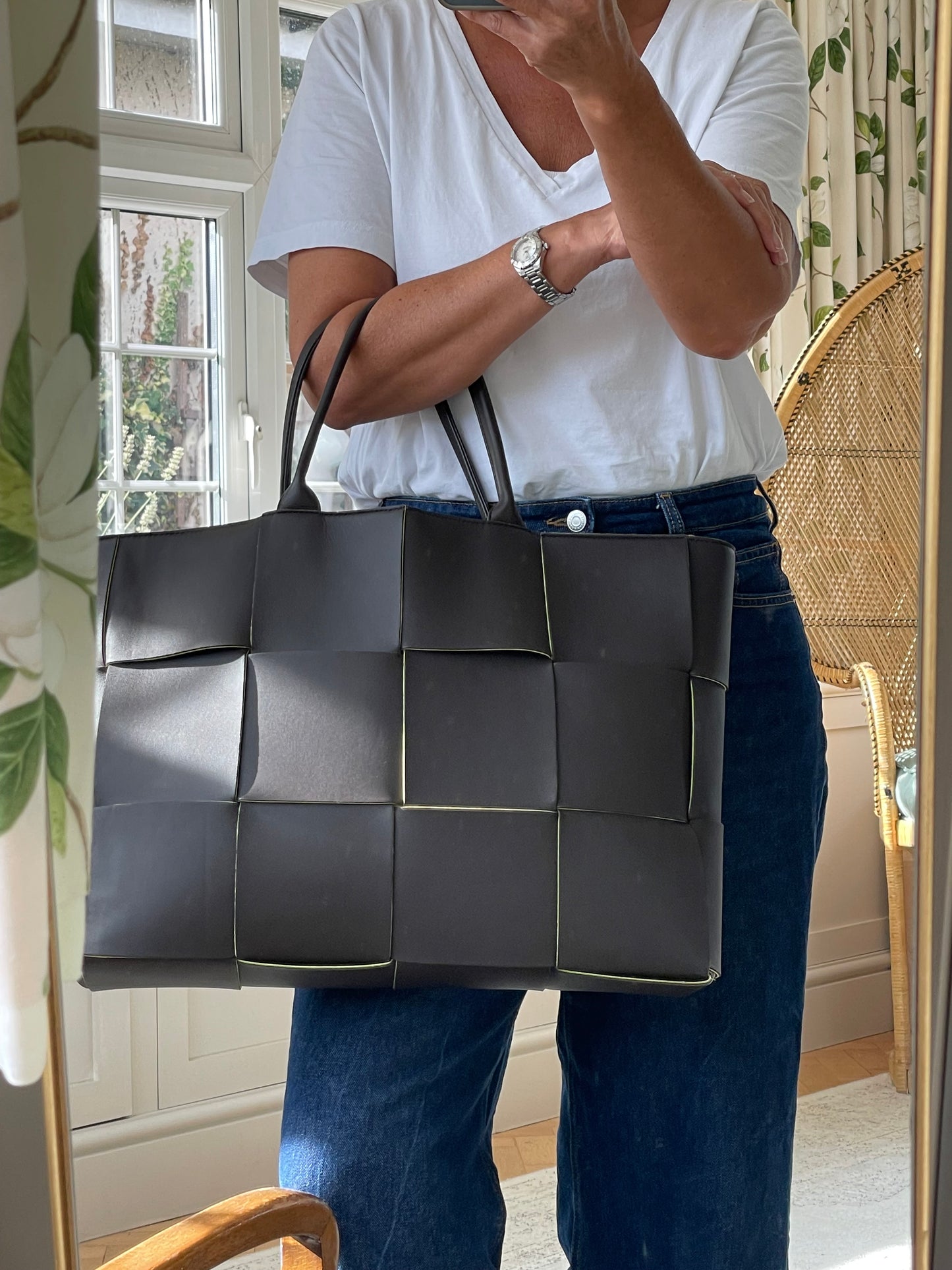 Preloved Bottega Veneta Maxi Intrecciato Arco Tote, Large