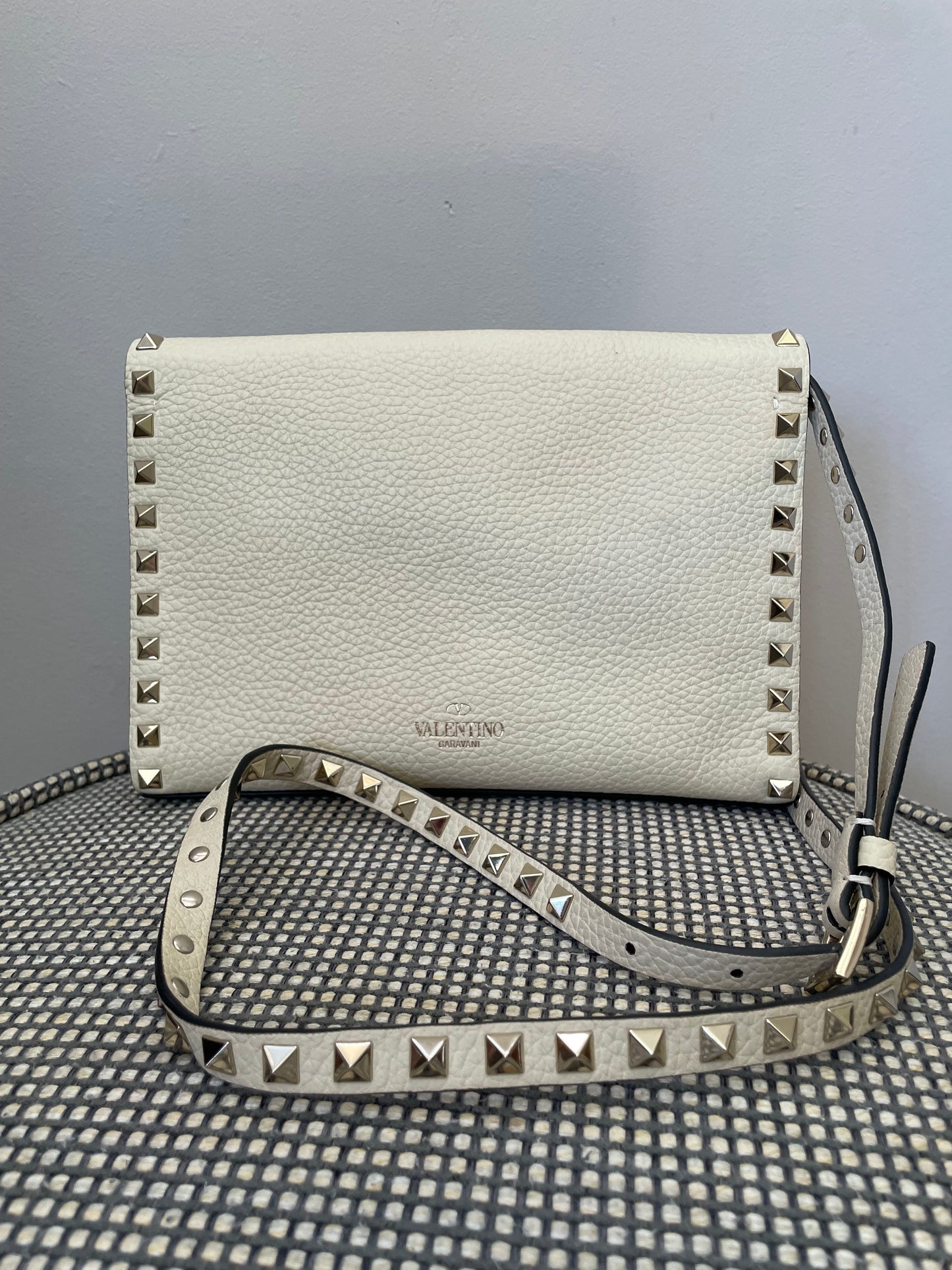Preloved Valentino Garavani Rockstud Soft Shoulder Bag, Medium