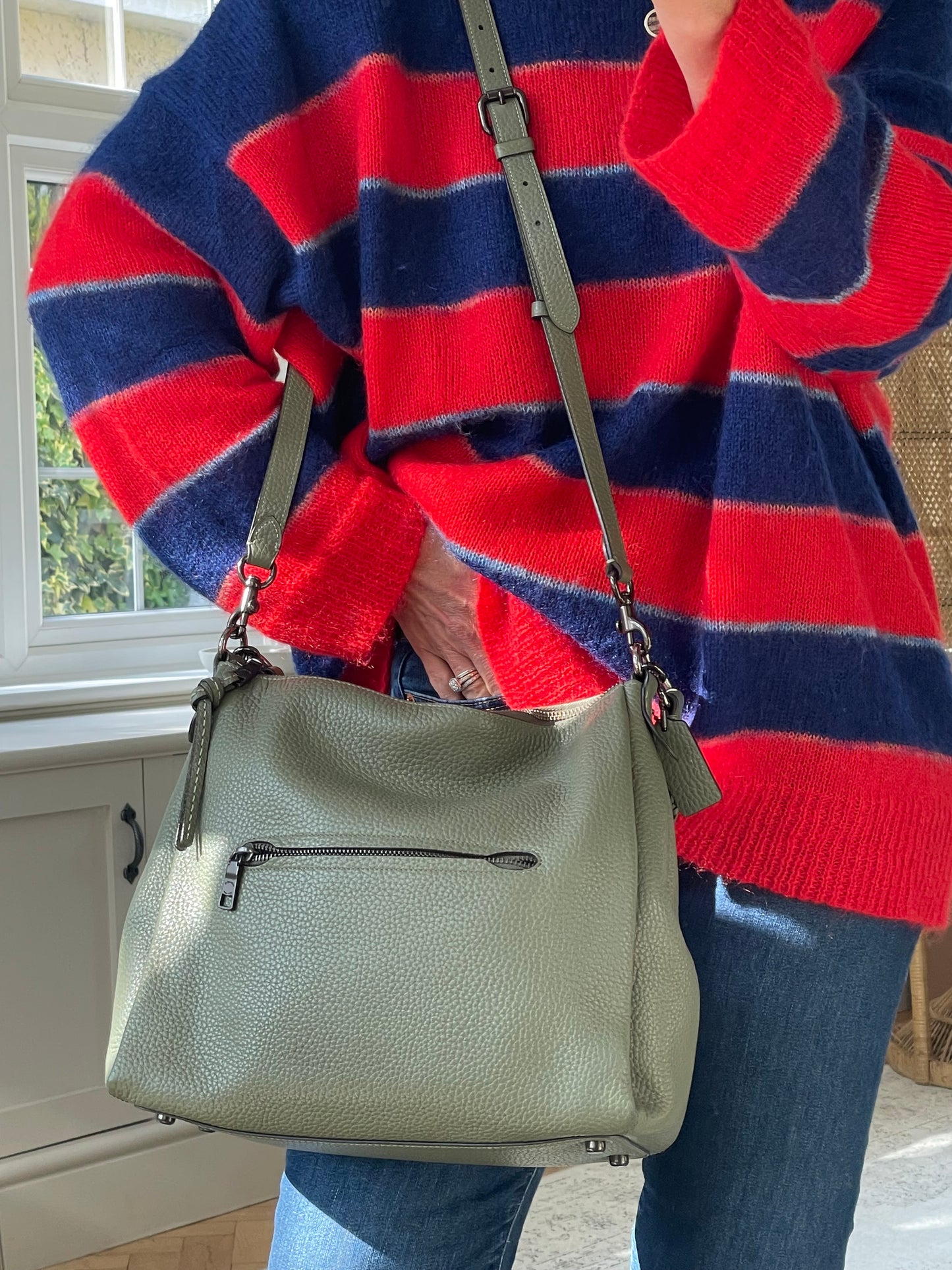 Preloved Coach Shay Two Way Hobo bag