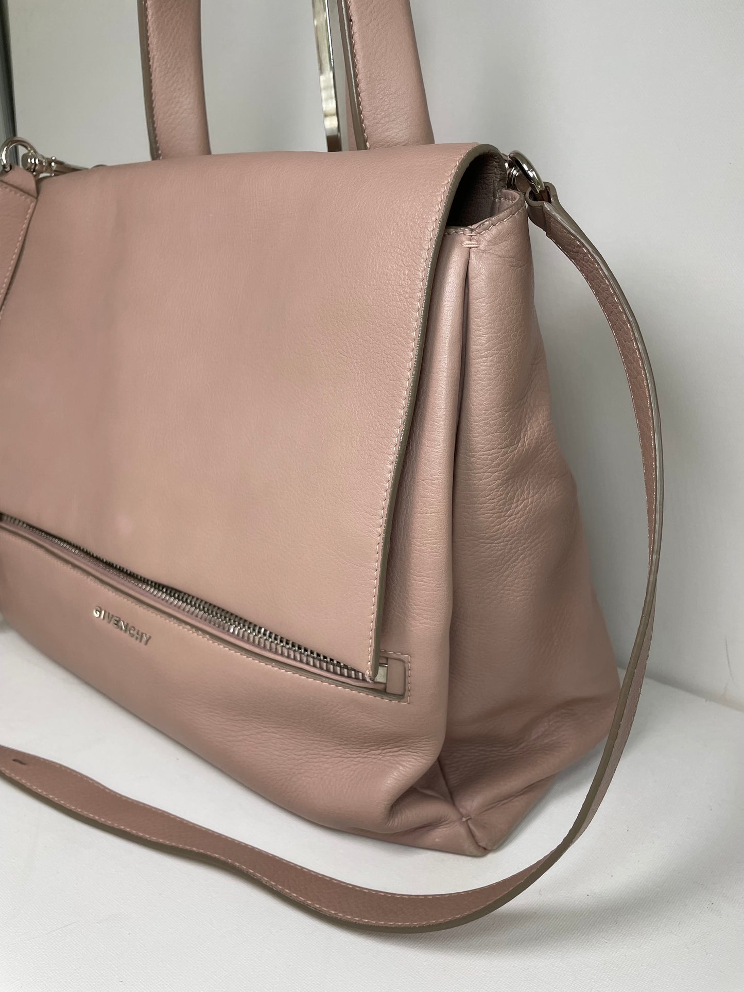 Preloved Givenchy Pandora Pure Flap Bag, Medium