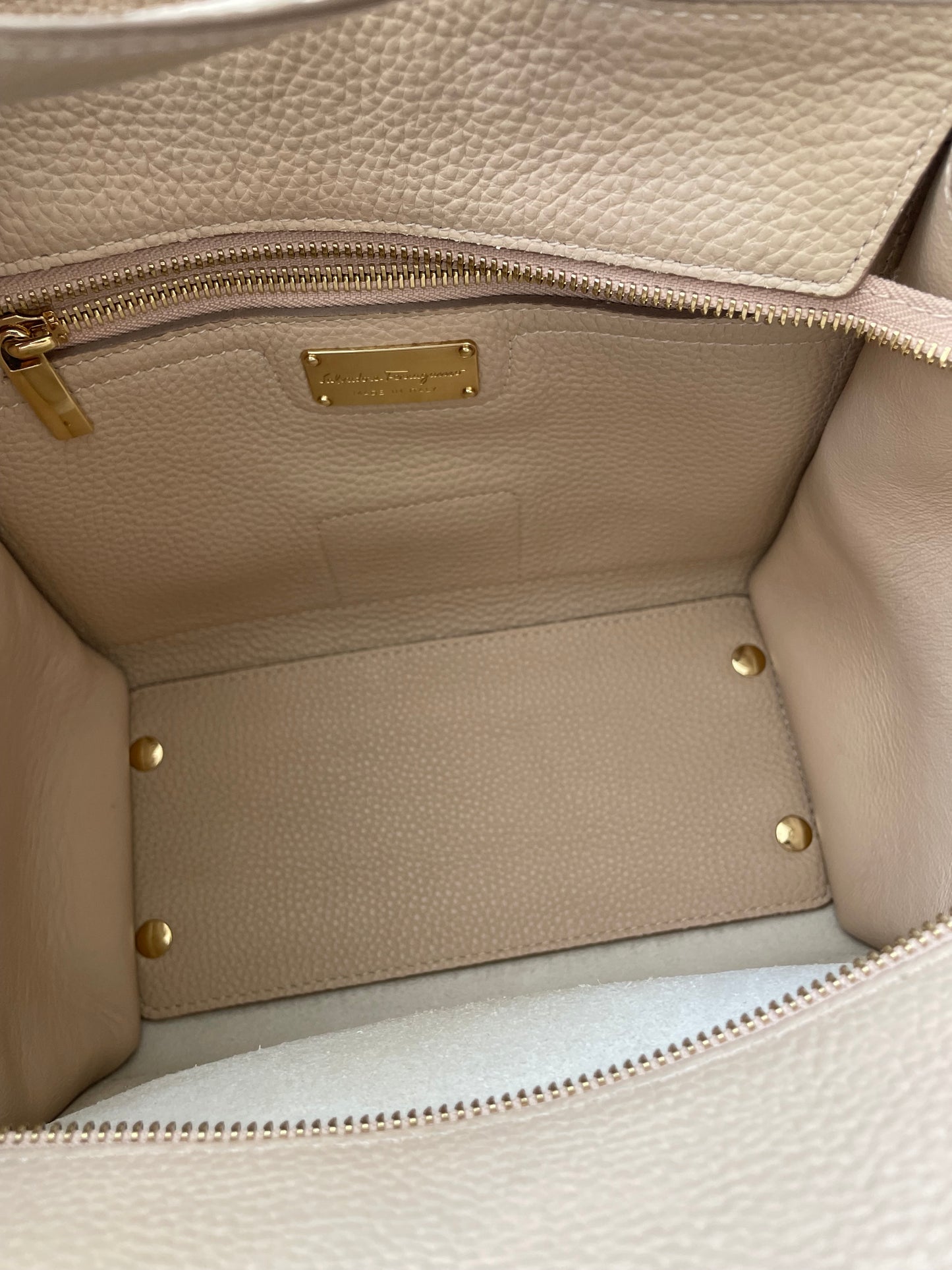 Preloved Salvatore Ferragamo Double Handle Amy Tote Bag, Small