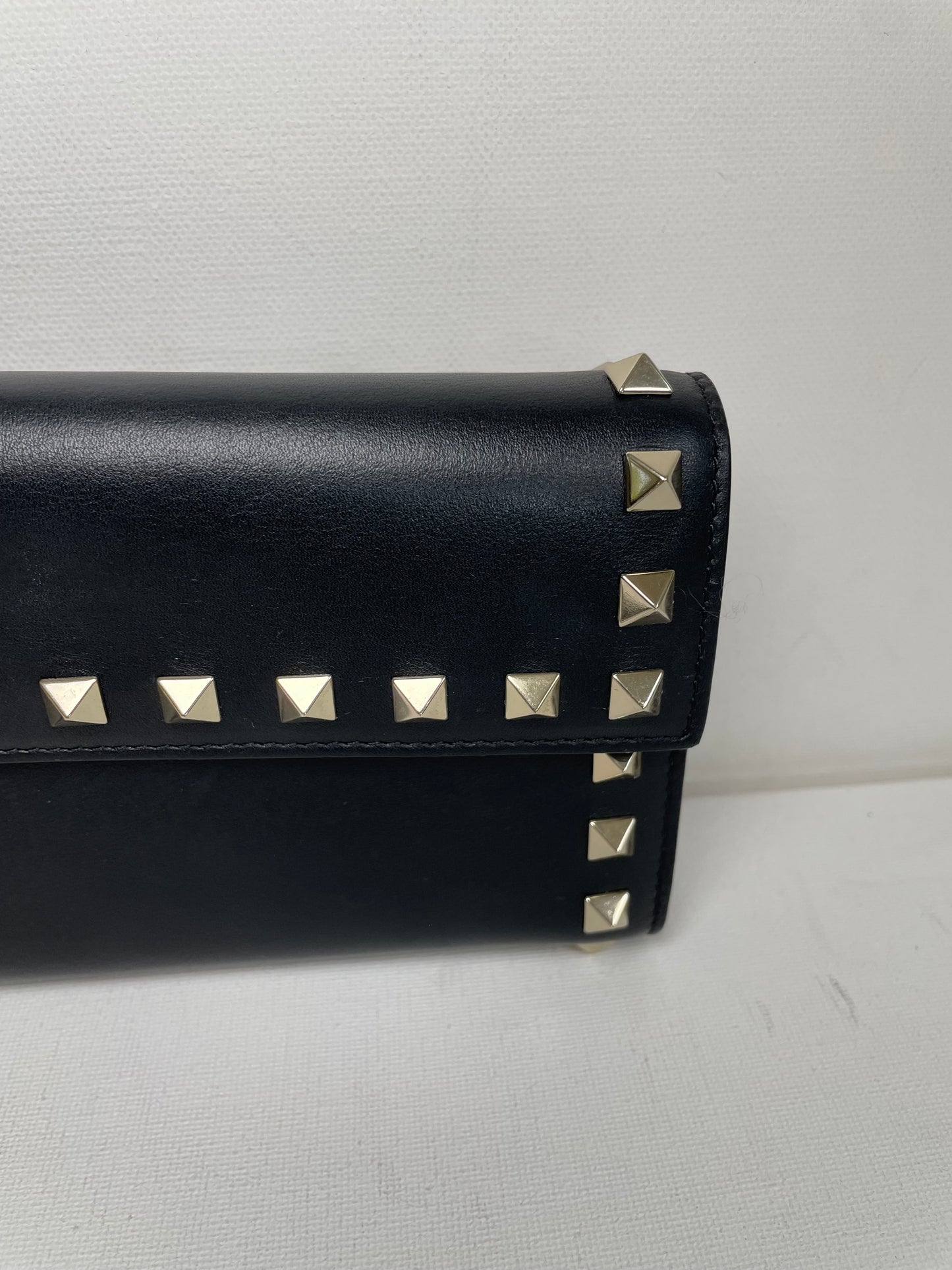 Preloved Valentino Garavani Rockstud Wristlet Wallet