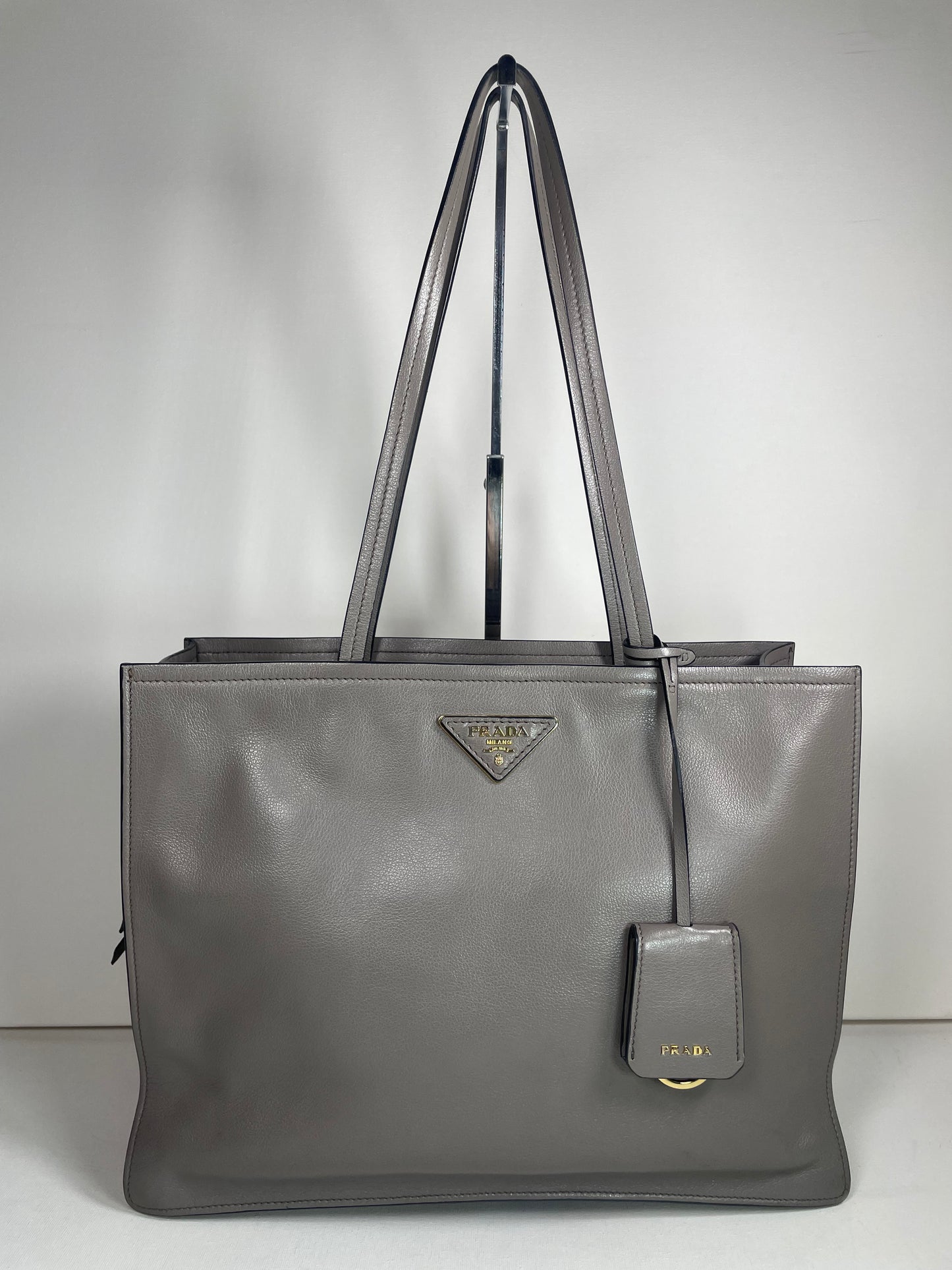 Preloved Prada Shoulder Tote Bag
