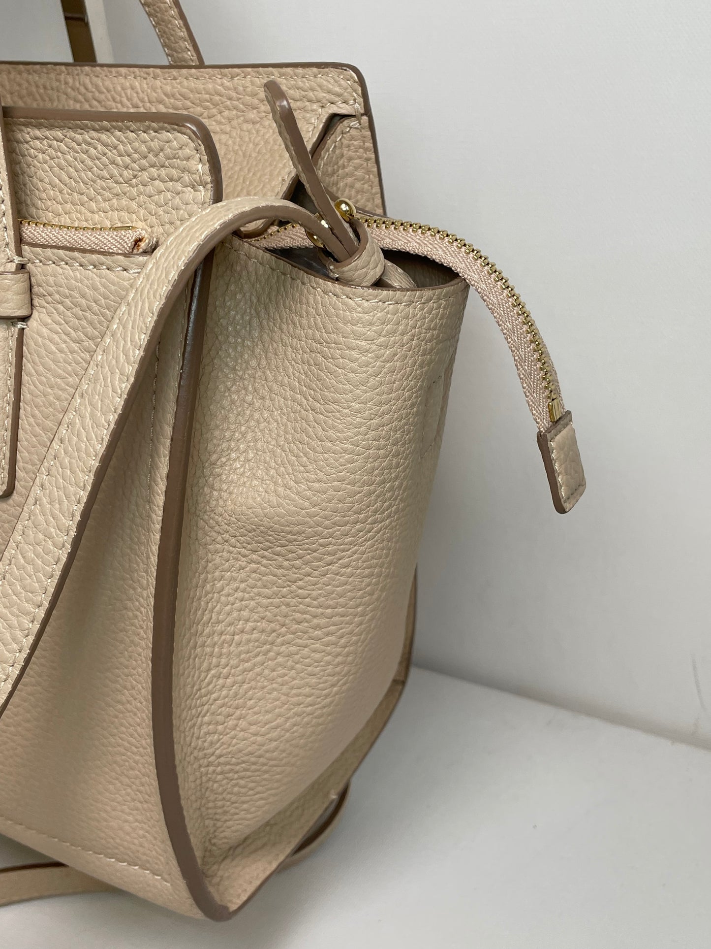 Preloved Salvatore Ferragamo Double Handle Amy Tote Bag, Small