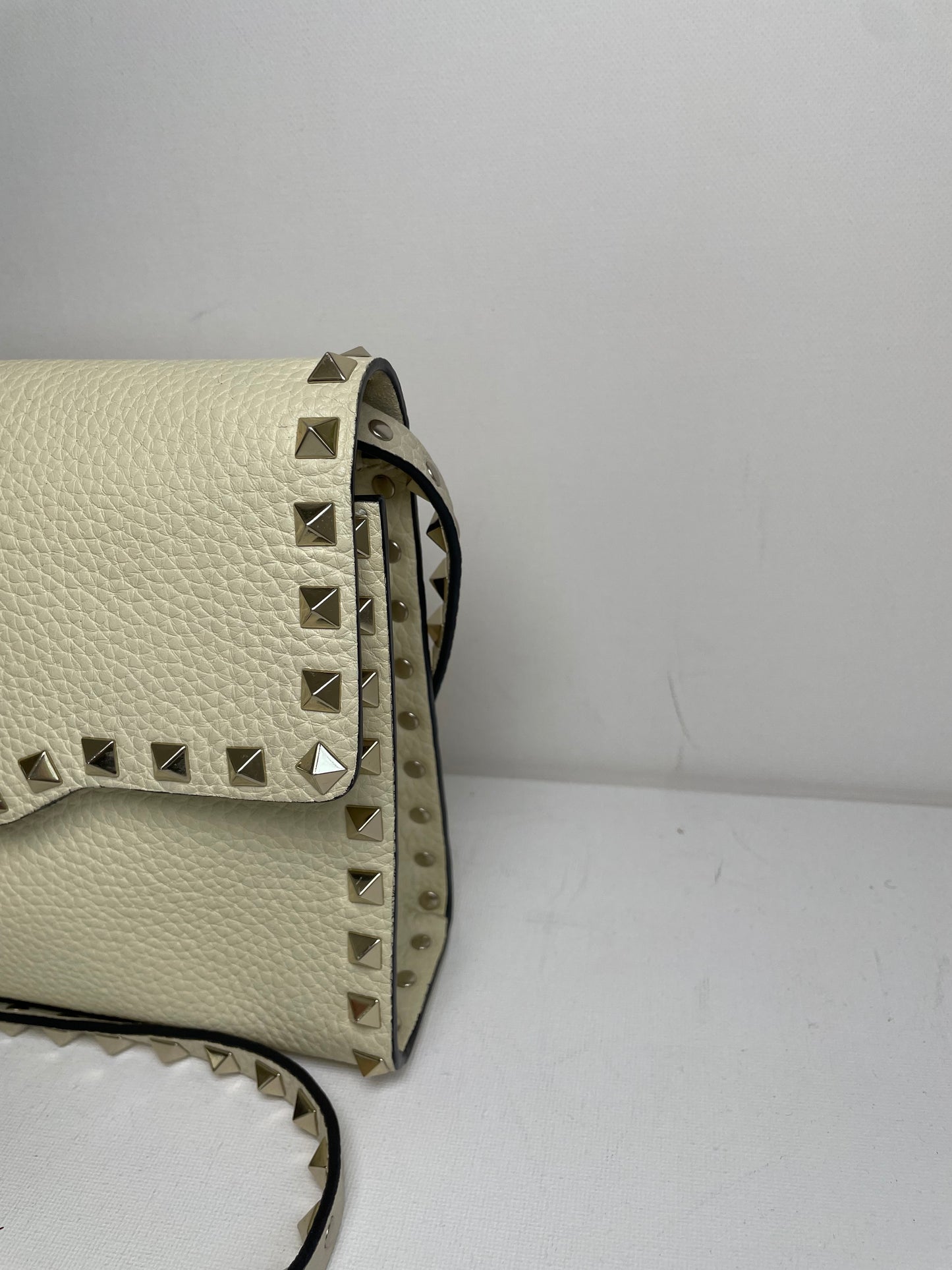 Preloved Valentino Garavani Rockstud Soft Shoulder Bag, Medium