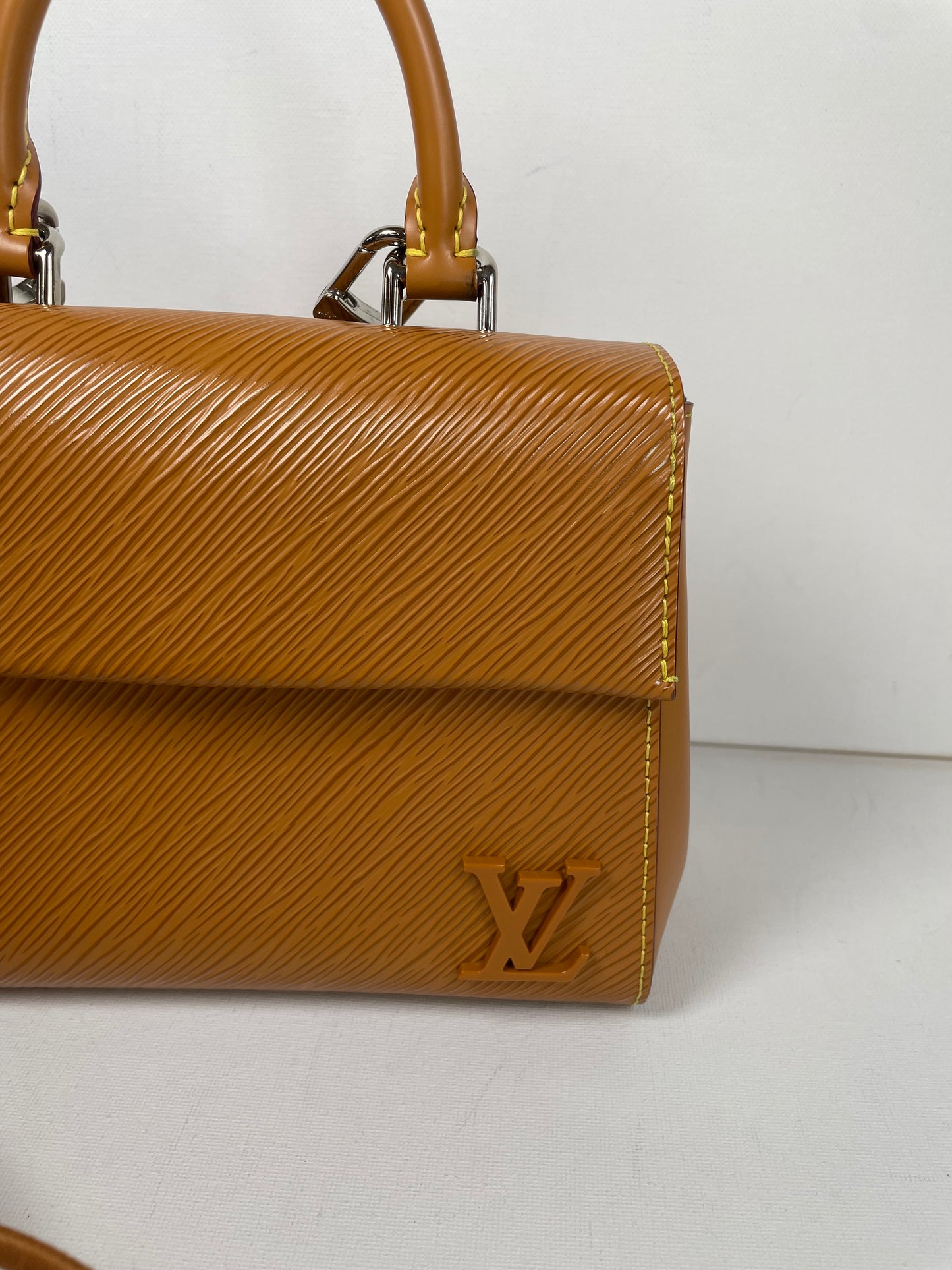 Preloved Louis Vuitton Cluny Shoulder Bag, Mini