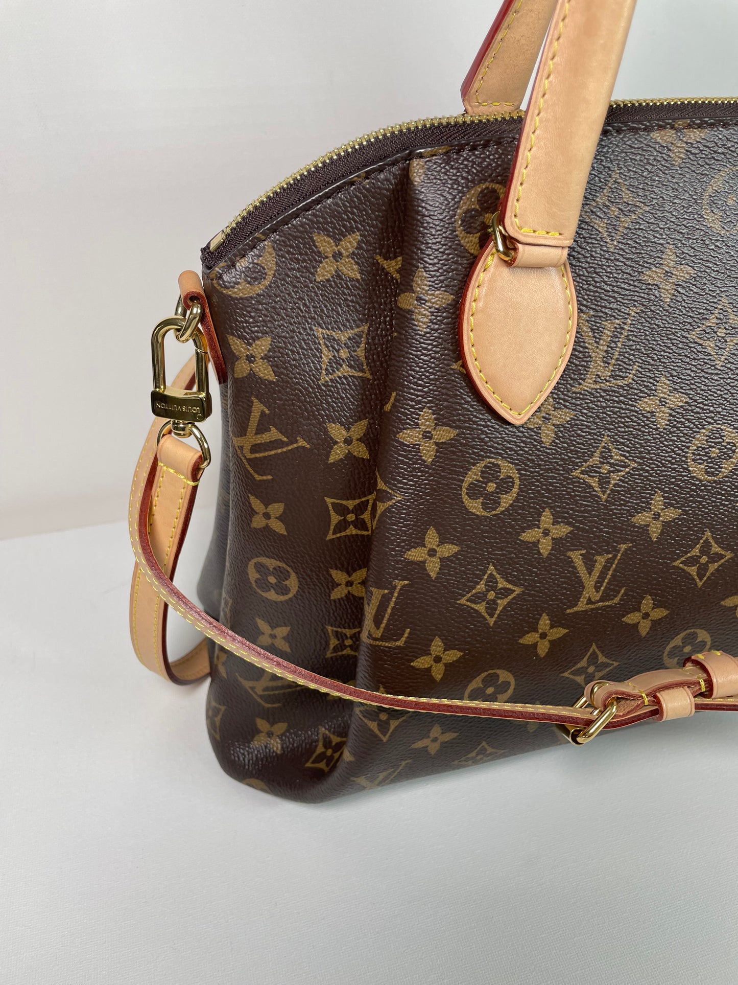 Preloved Louis Vuitton Rivoli Tote Bag, MM