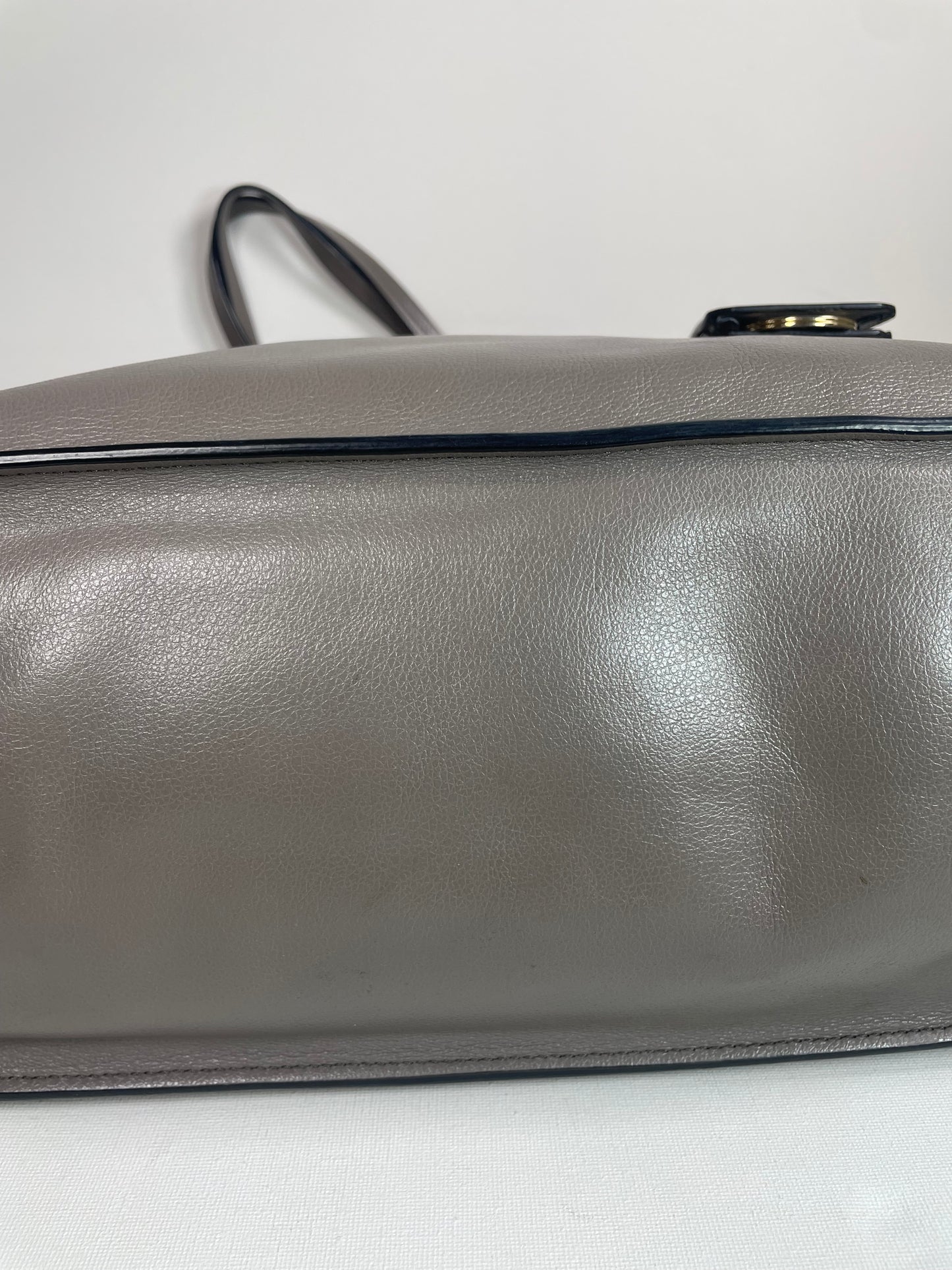 Preloved Prada Shoulder Tote Bag