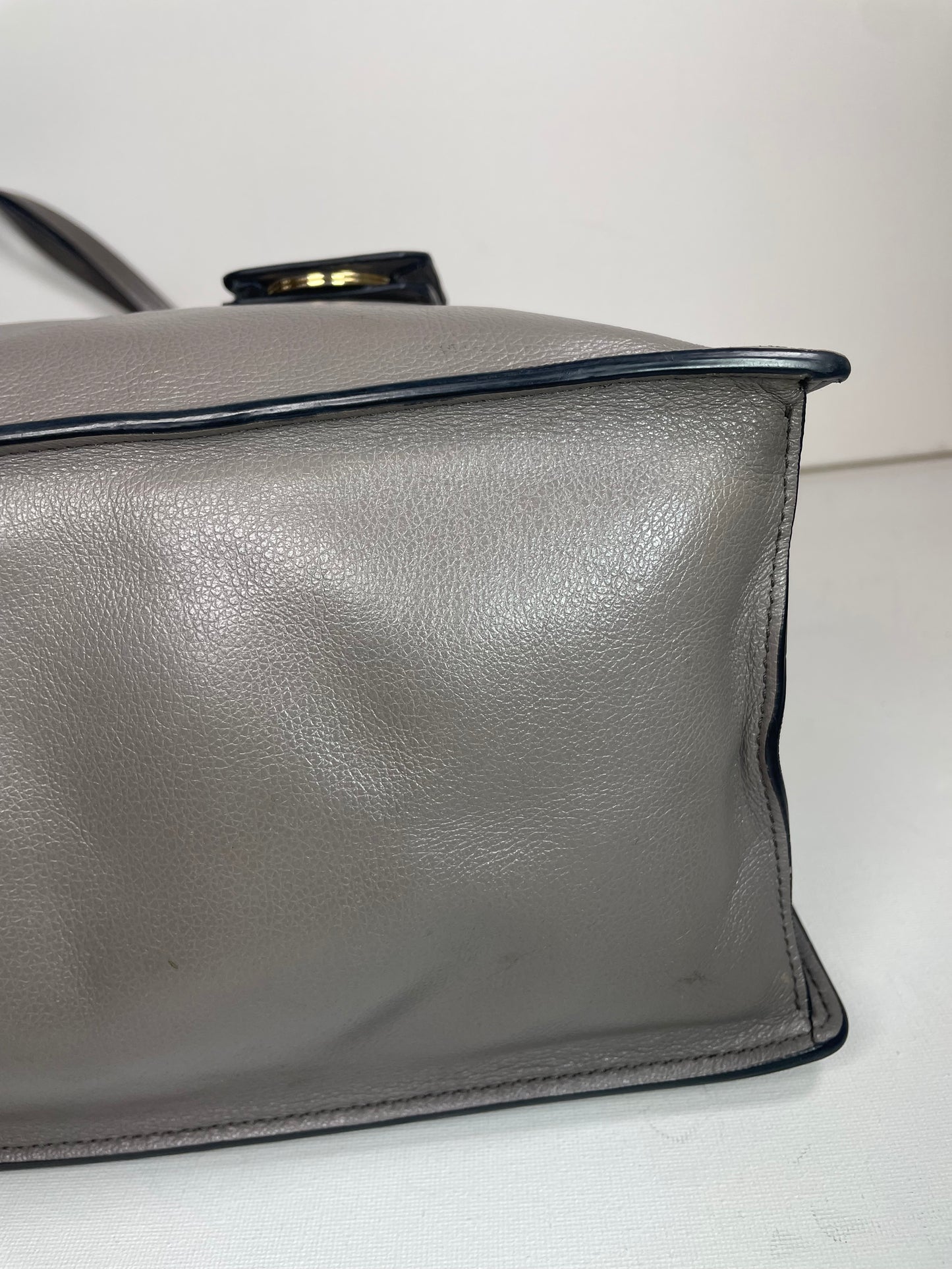 Preloved Prada Shoulder Tote Bag