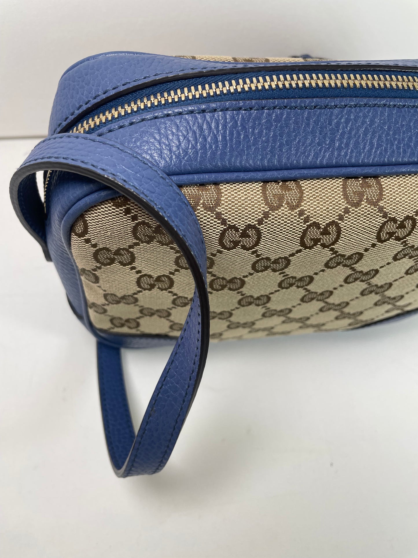 Preloved Gucci Bree Crossbody Bag