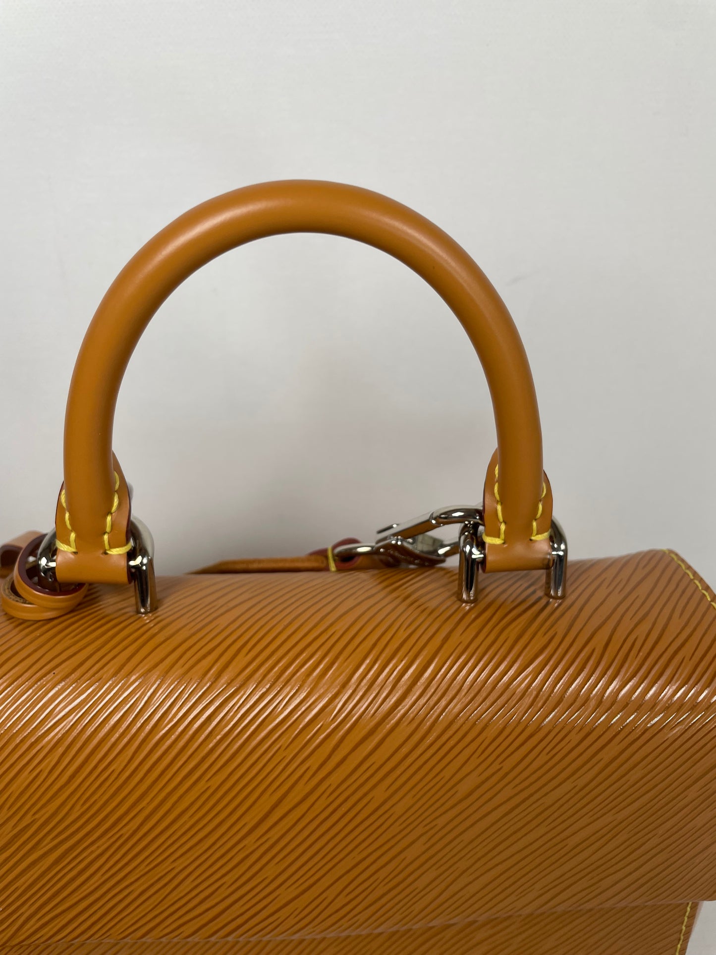Preloved Louis Vuitton Cluny Shoulder Bag, Mini