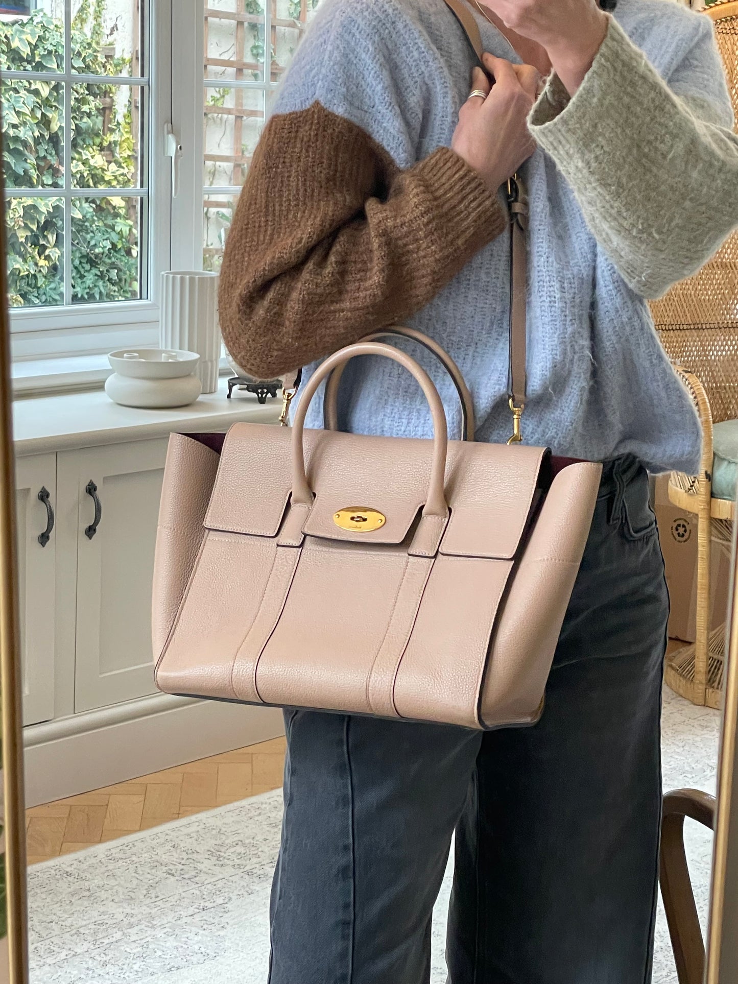 Preloved Mulberry Bayswater Tote Bag with Long Strap