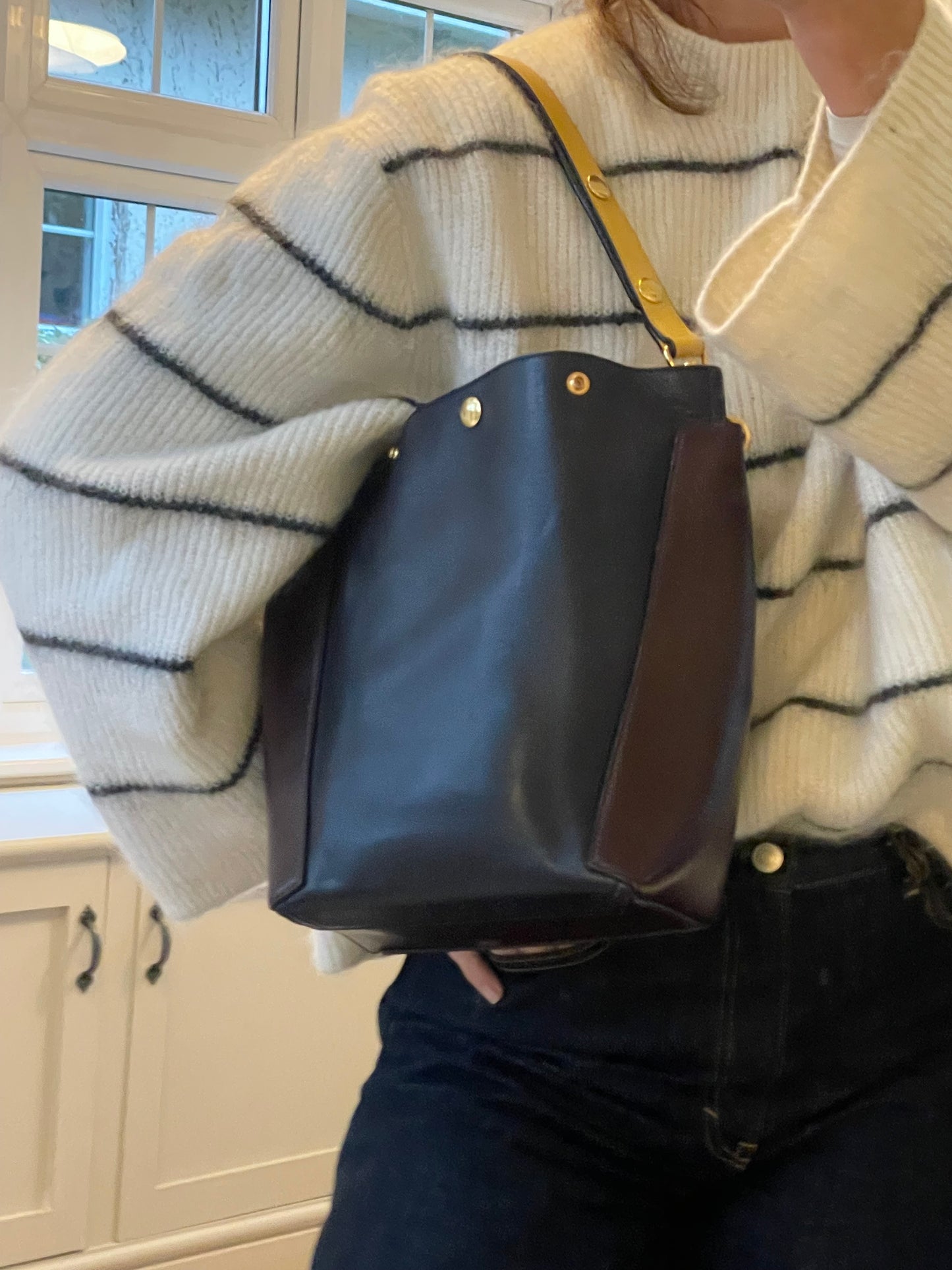 Preloved Mulberry Camden Bucket Shoulder Bag, Small