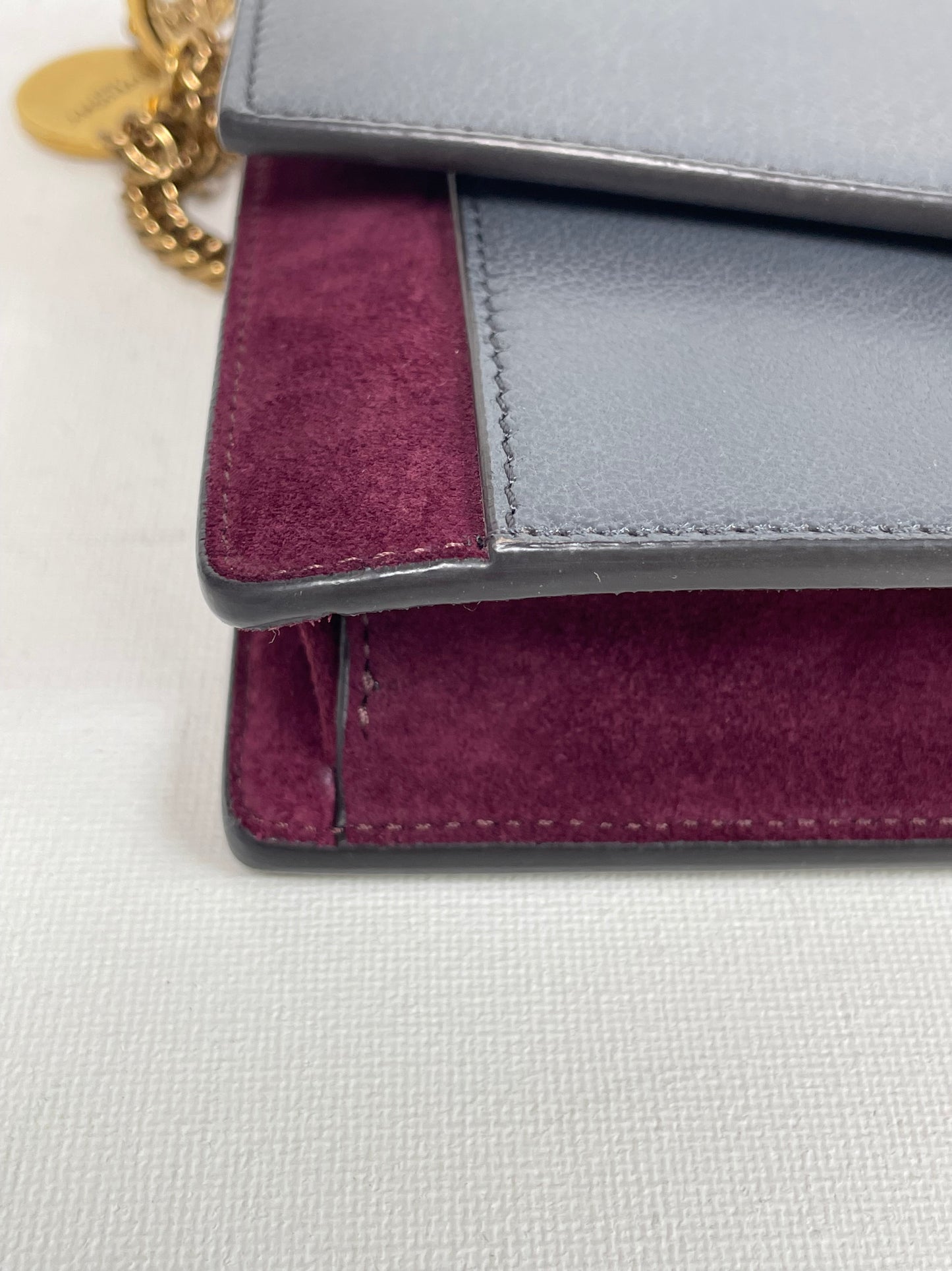 Preloved Givenchy GV3 Wallet on Chain