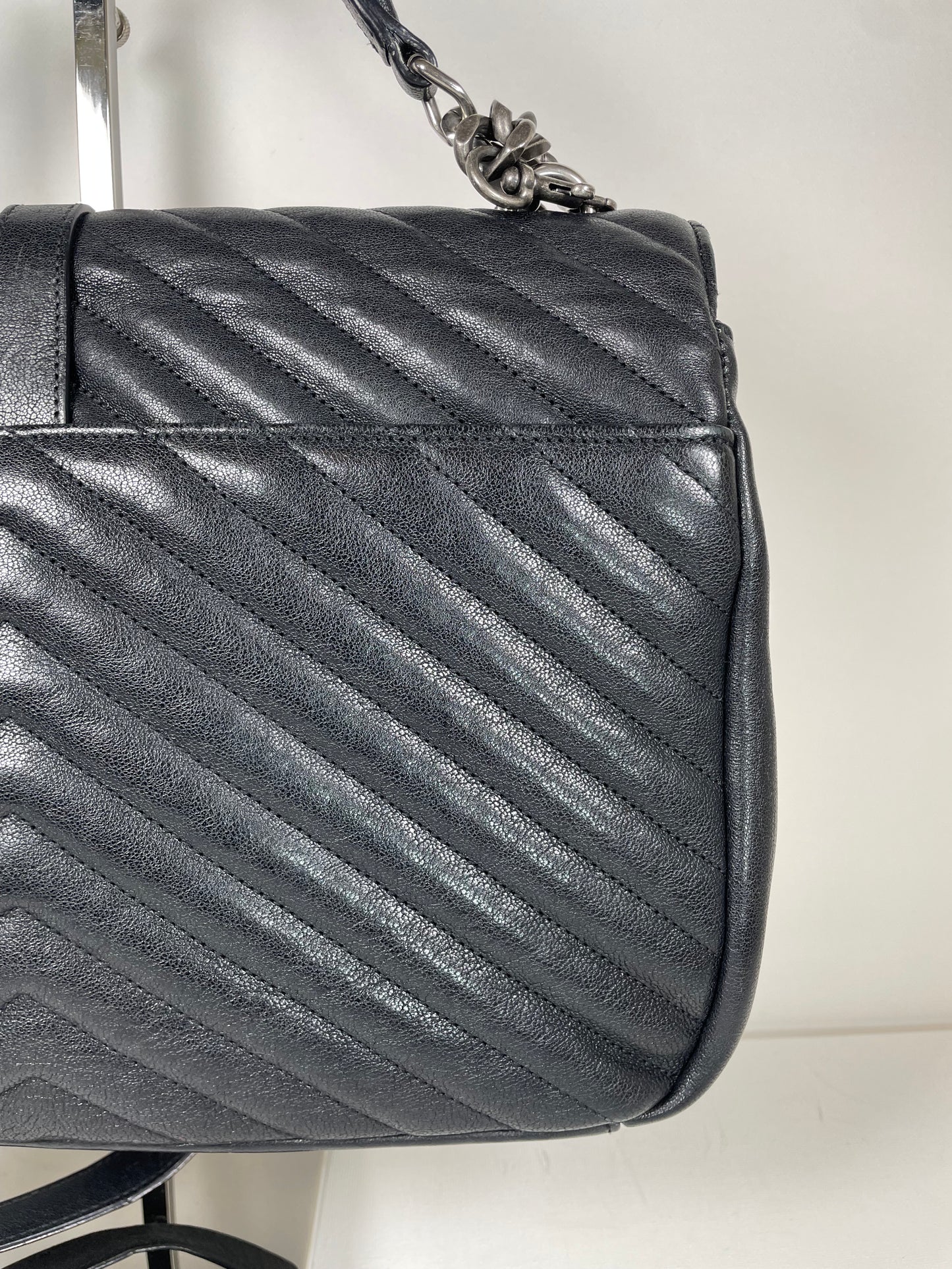 Preloved Saint Laurent Matelasse Chevron Monogram College Bag, Large