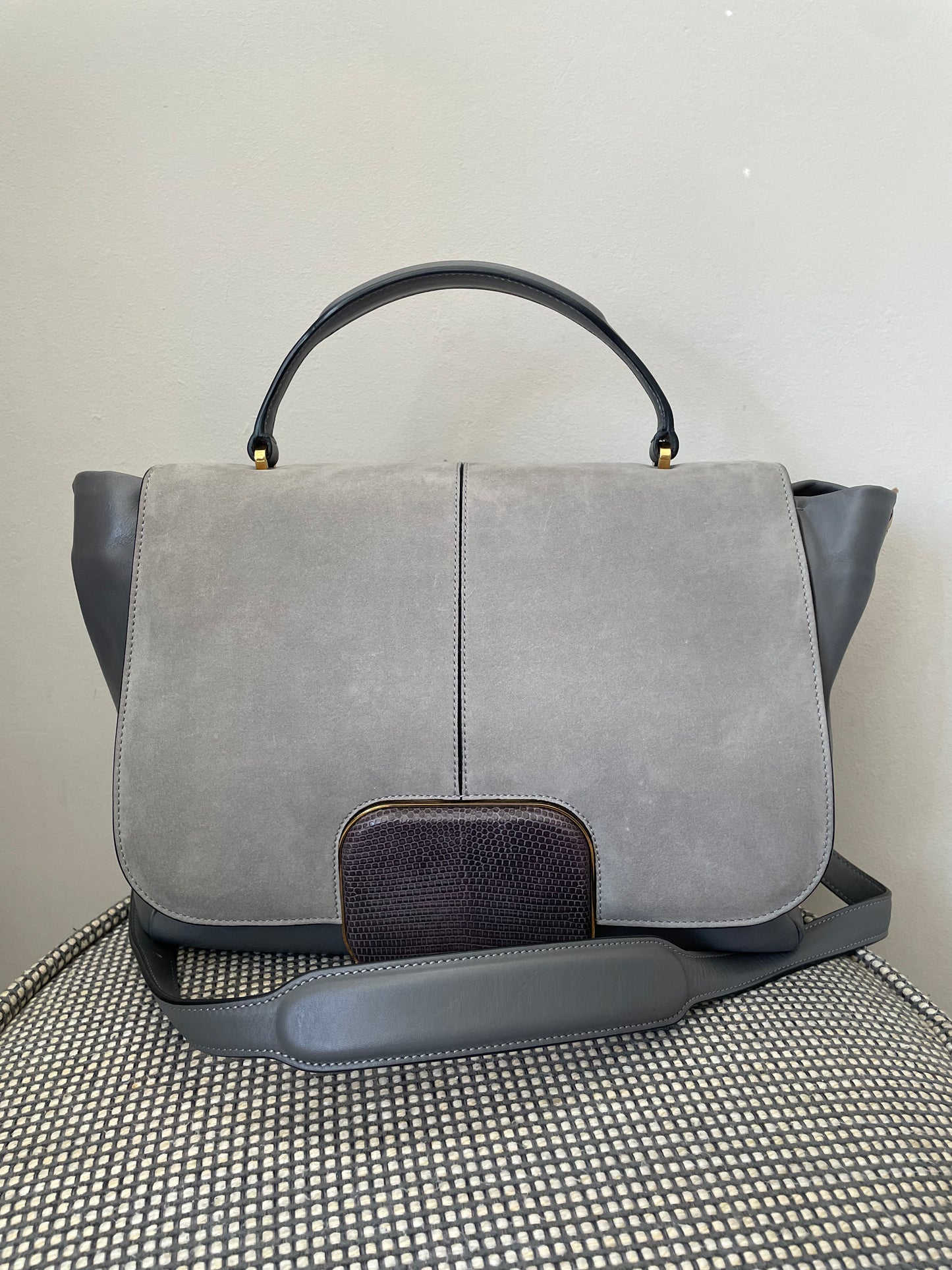 Preloved Tod’s Two Way Wave Bag, Large