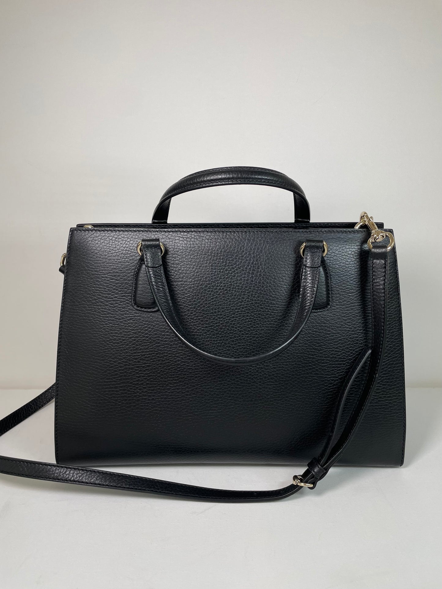 Preloved Gucci Dollar Soho Two Way Top Handle Bag