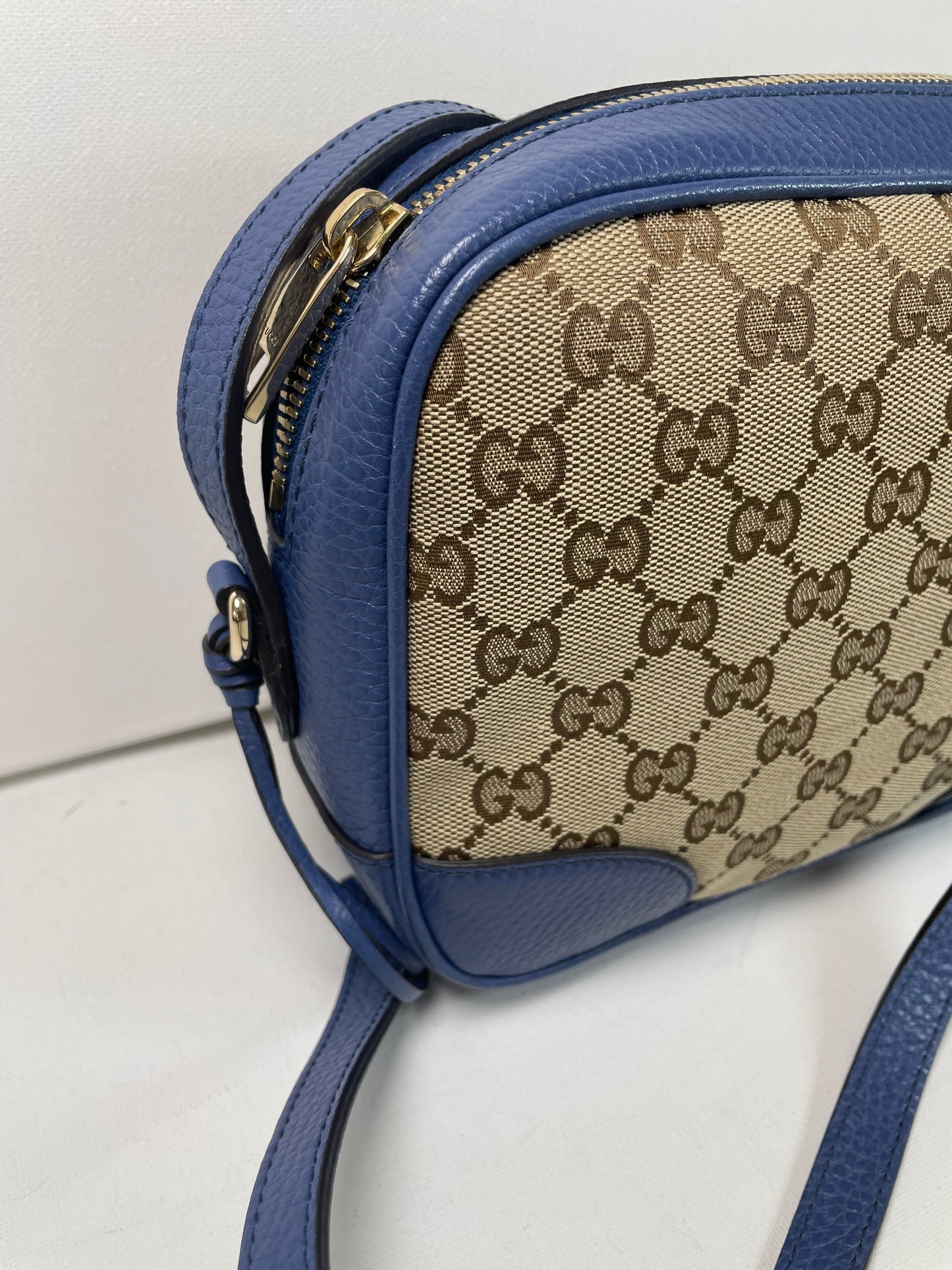 Preloved Gucci Bree Crossbody Bag