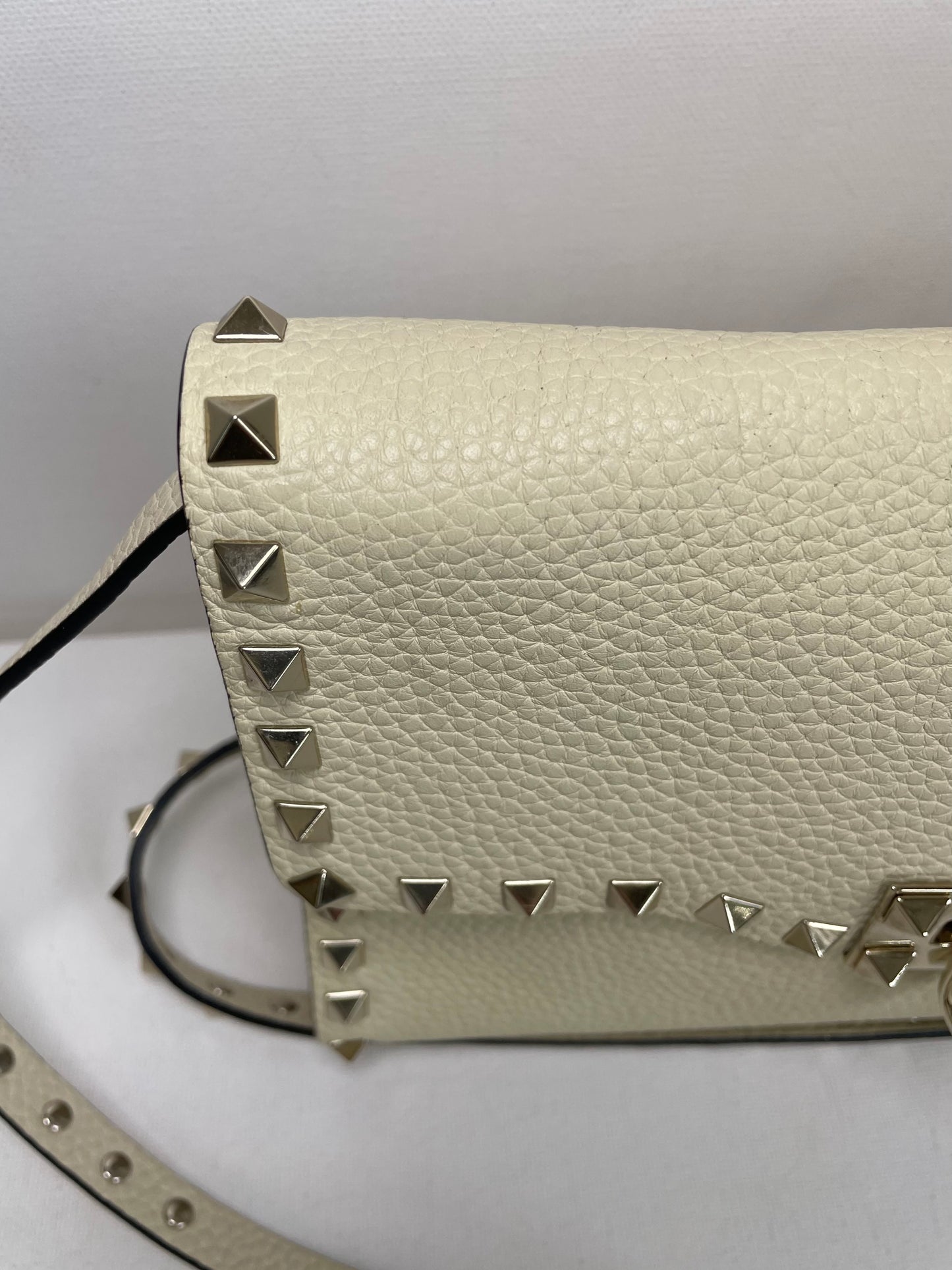 Preloved Valentino Garavani Rockstud Soft Shoulder Bag, Medium