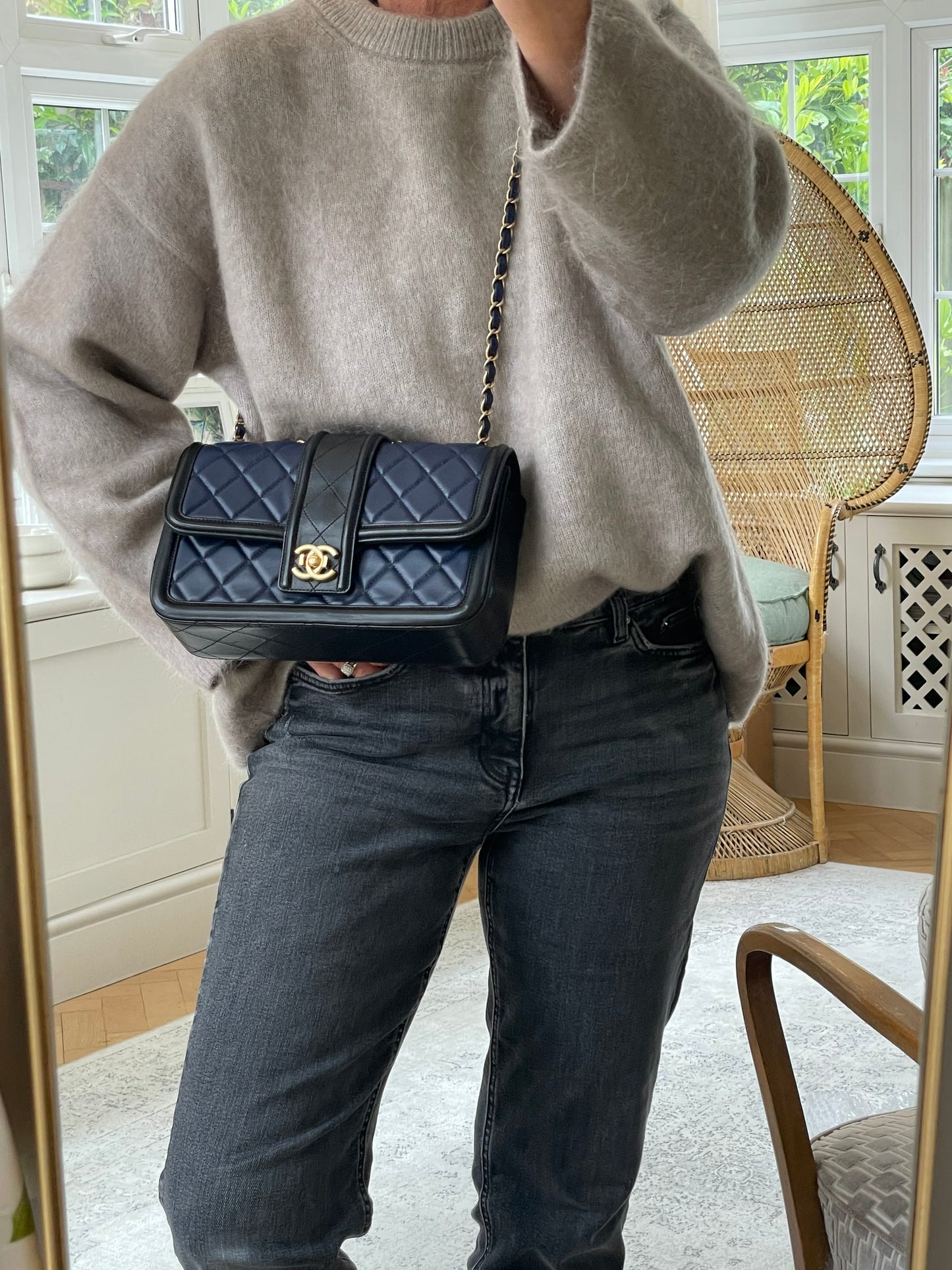 Preloved Chanel Lambskin Quilted Elegant CC Flap, Medium