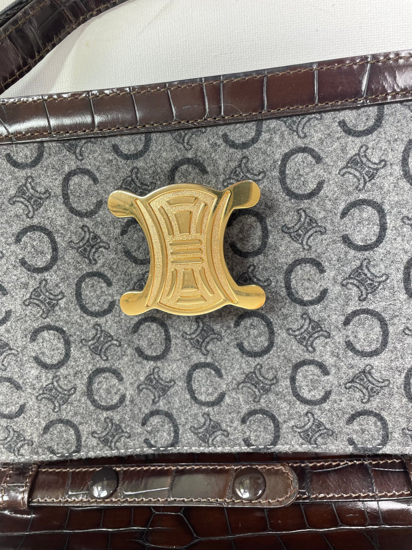 Preloved Celine C Triomphe Shoulder Bag