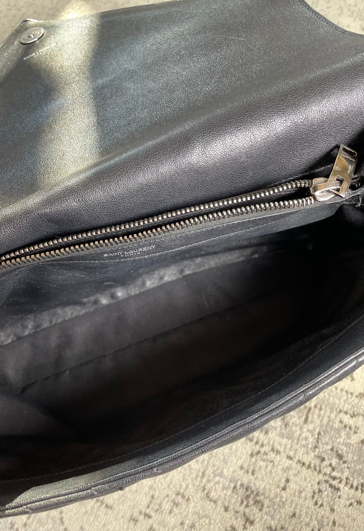 Preloved Saint Laurent Matelasse Chevron Monogram College Bag, Large