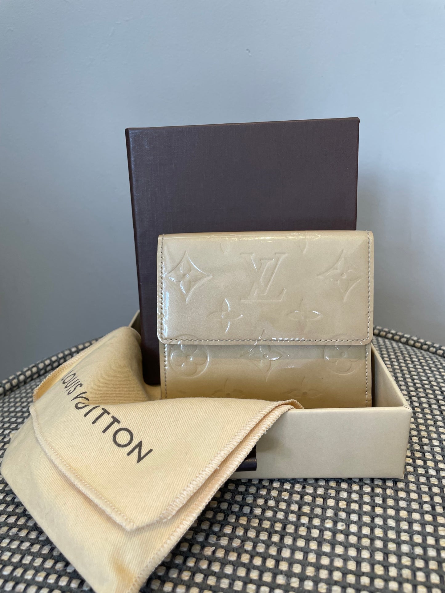 Preloved Louis Vuitton Vernis Elise Wallet