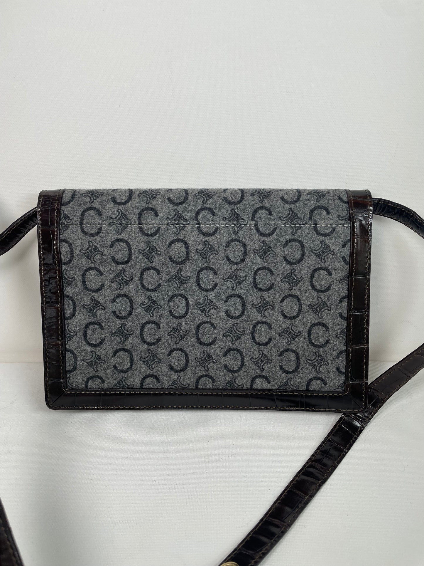 Preloved Celine C Triomphe Shoulder Bag