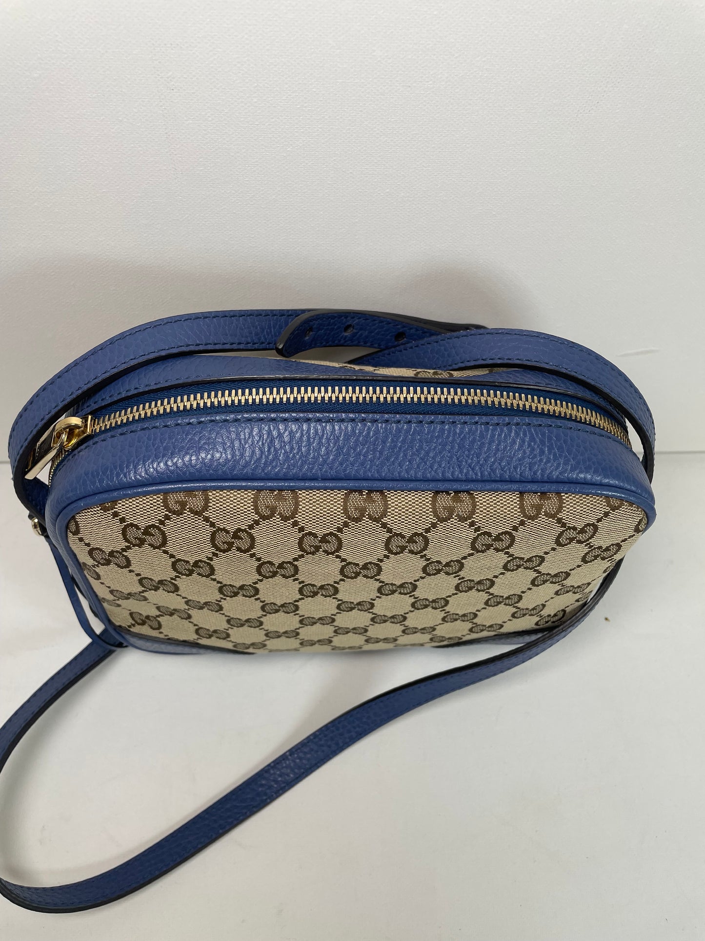 Preloved Gucci Bree Crossbody Bag