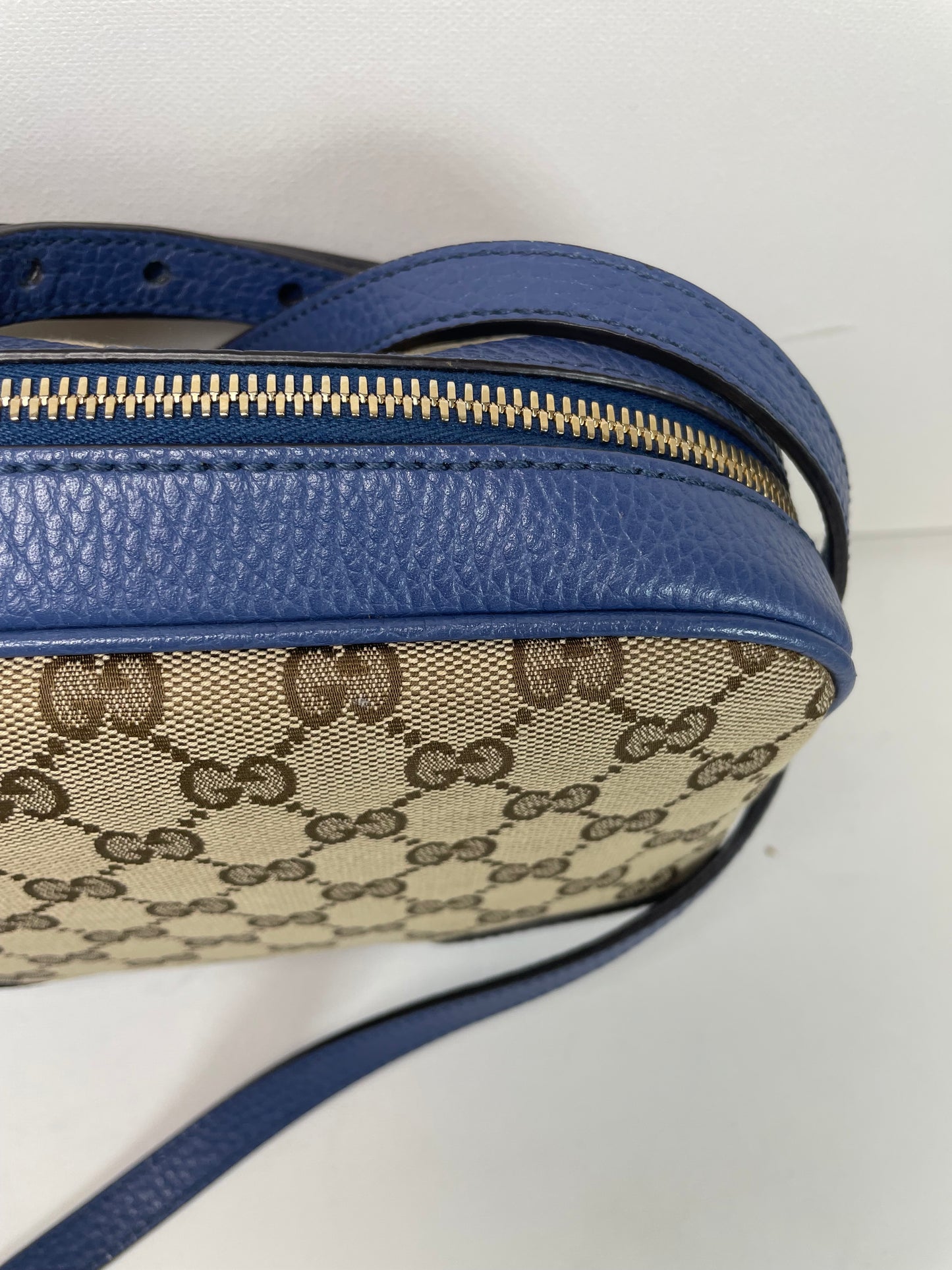 Preloved Gucci Bree Crossbody Bag