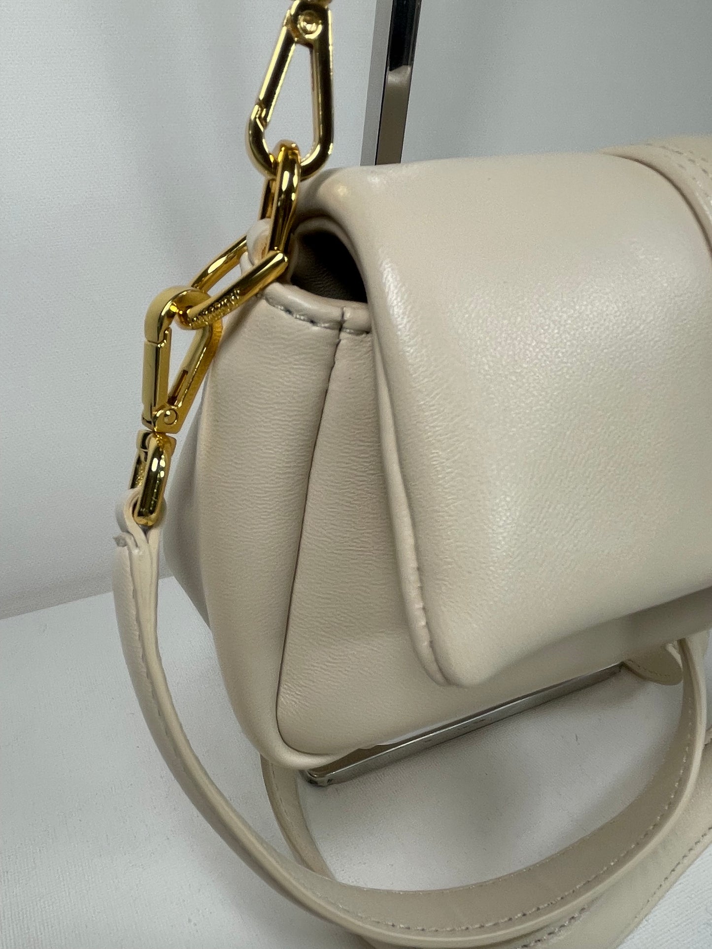 Preloved Jacquemus Puffed Le Petit Bambimou Shoulder bag