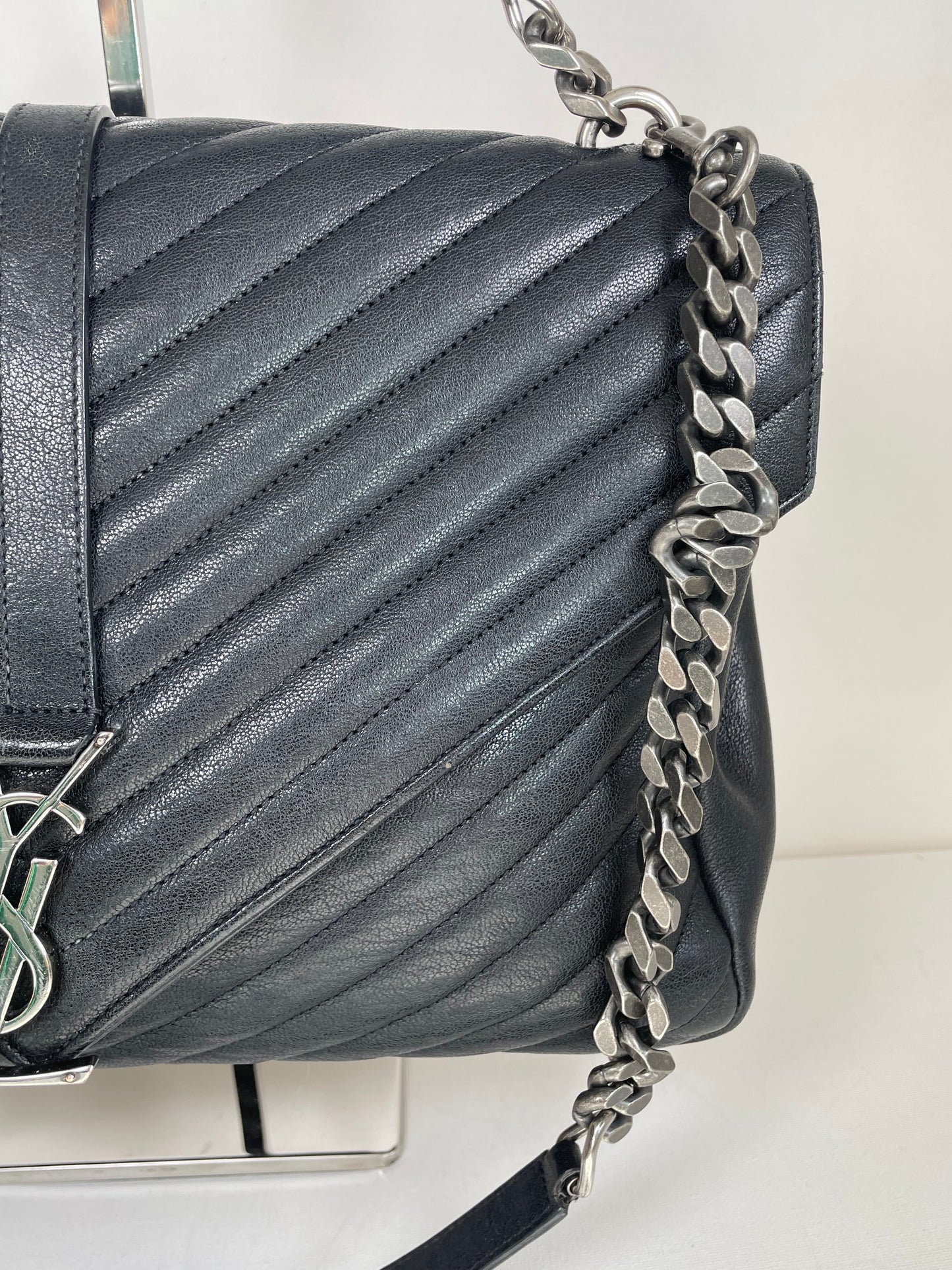 Preloved Saint Laurent Matelasse Chevron Monogram College Bag, Large