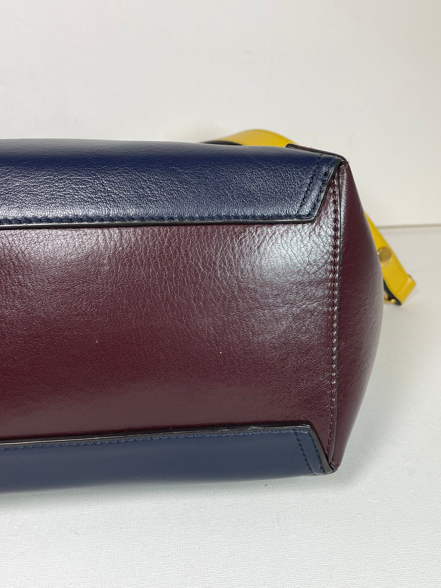 Preloved Mulberry Camden Bucket Shoulder Bag, Small