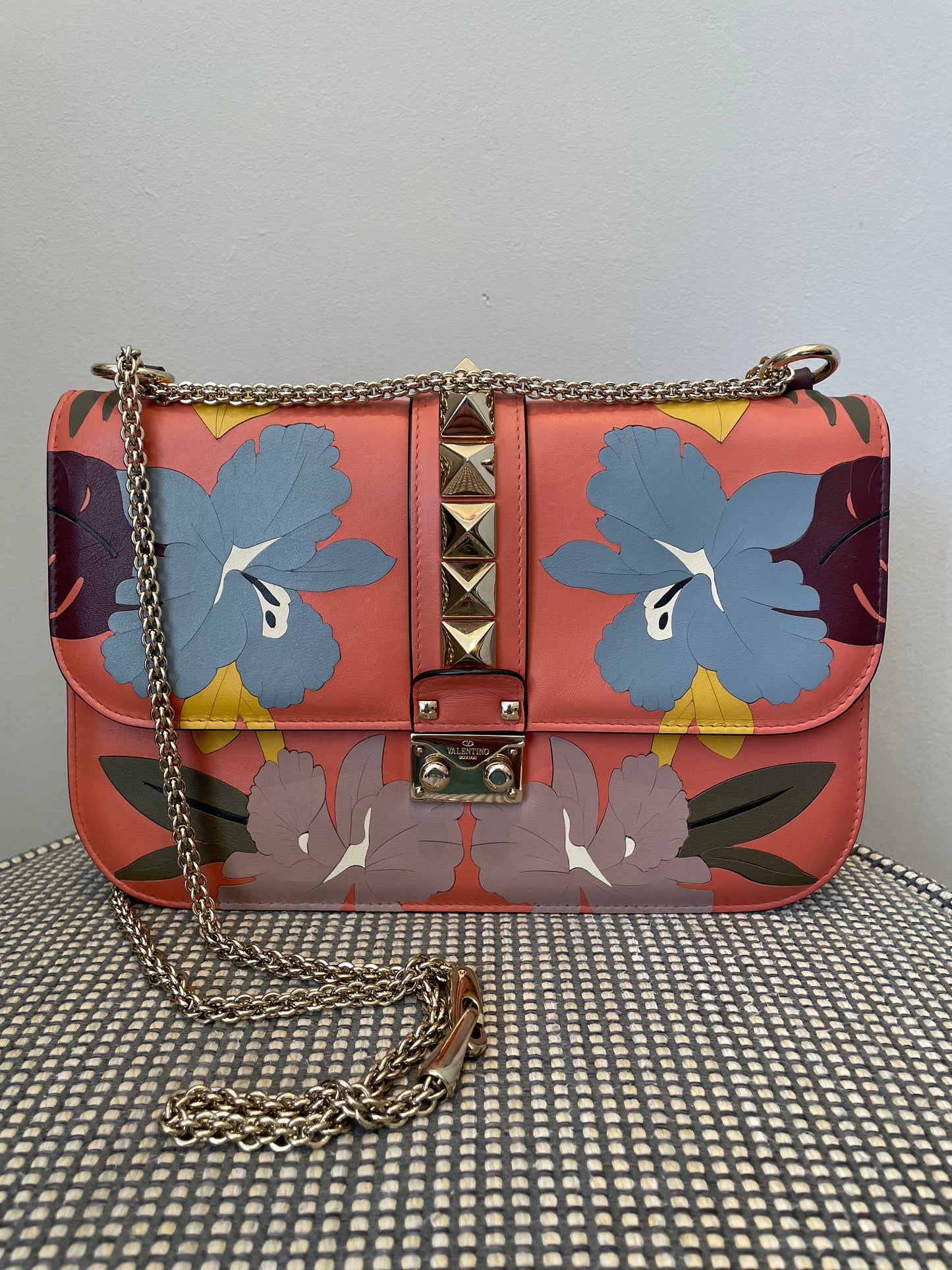 Preloved Valentino Garavani, Vitello Floral Glam Lock Rockstud Flap bag, Medium