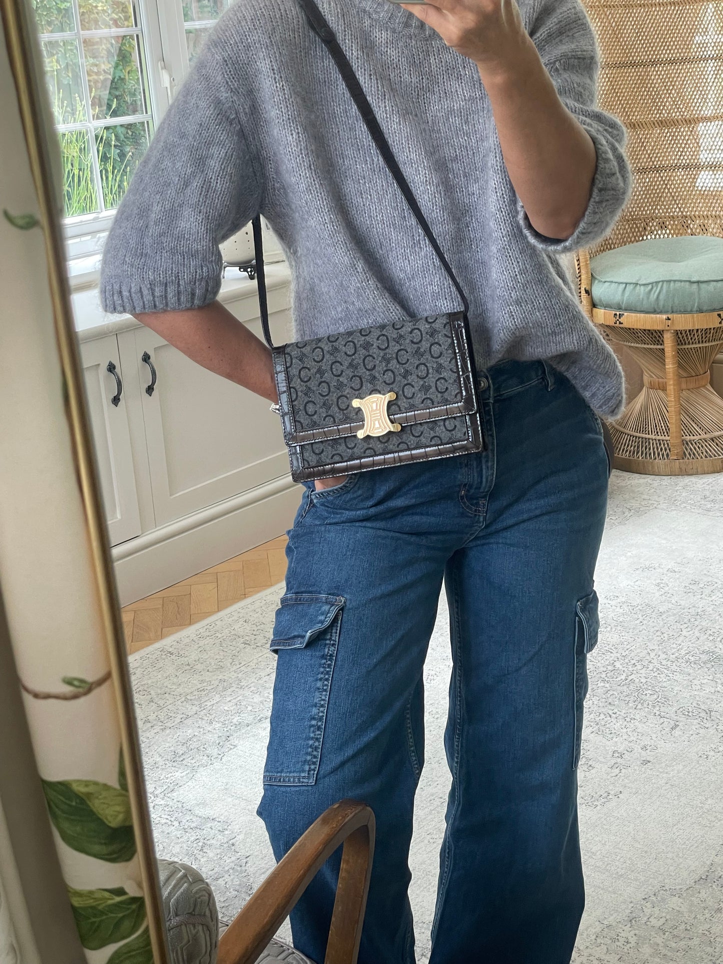 Preloved Celine C Triomphe Shoulder Bag